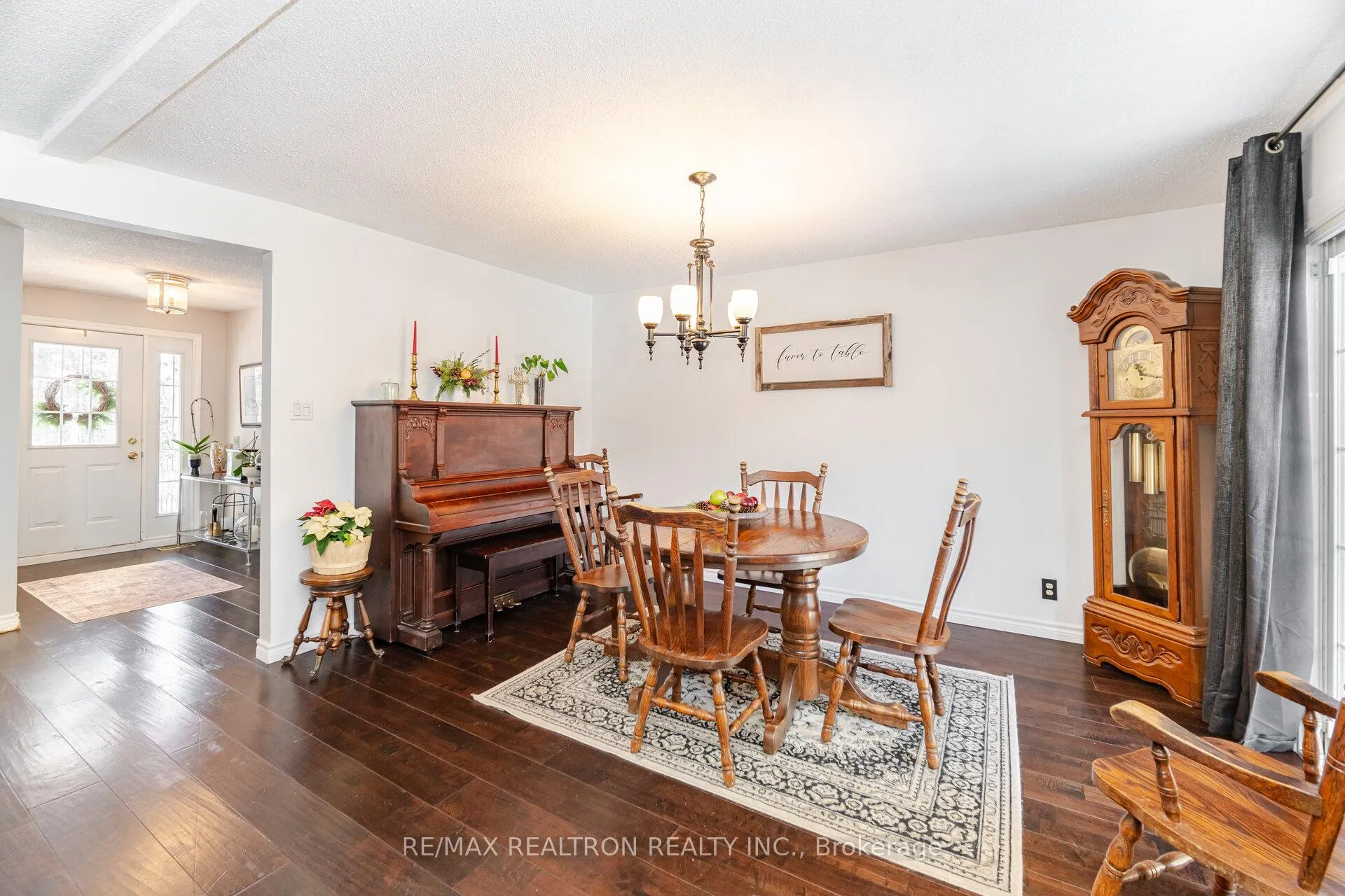 Photo 8 of 17145 Caledon King Townline, King, Rural King — HOMEH