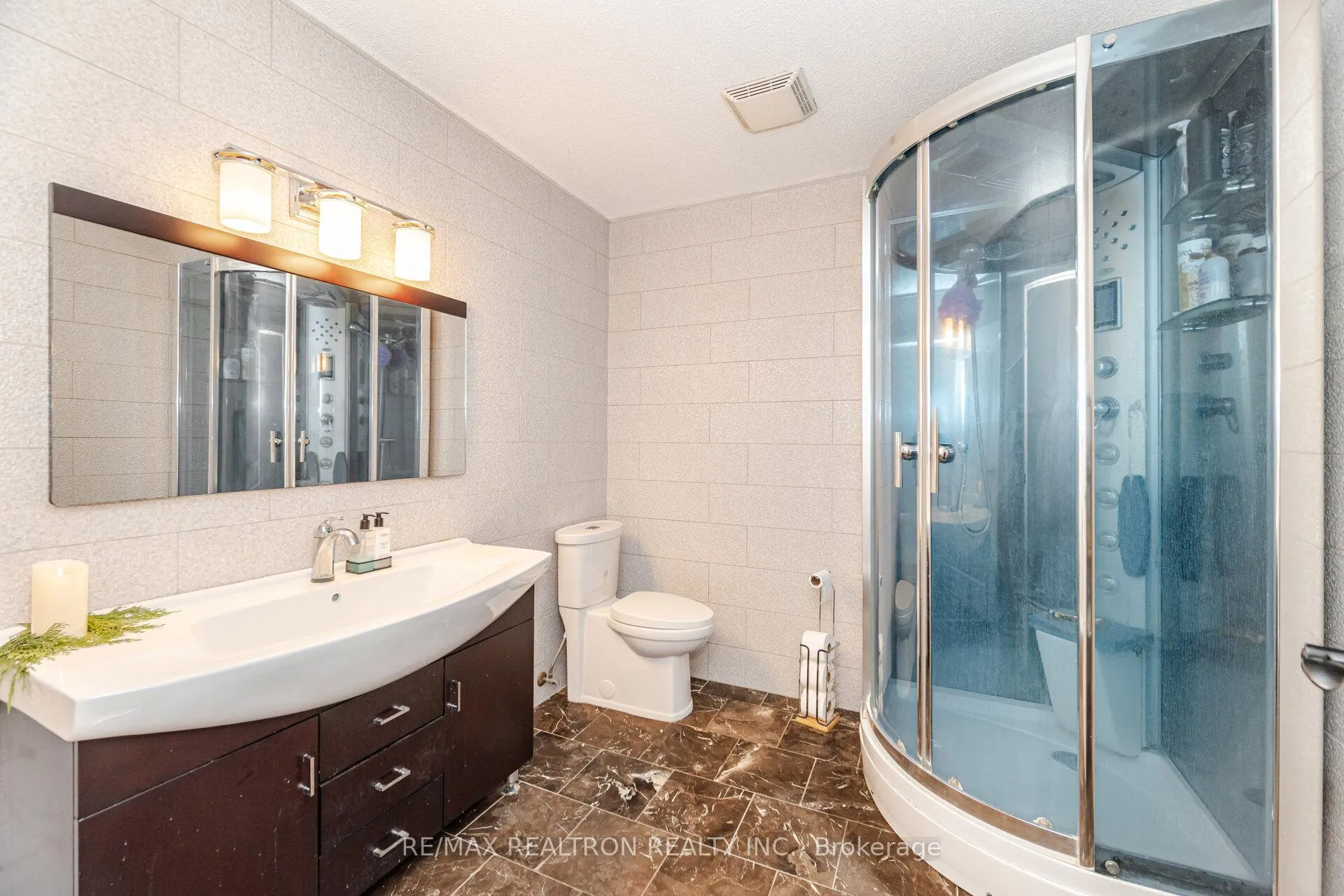 Photo 15 of 17145 Caledon King Townline, King, Rural King — HOMEH
