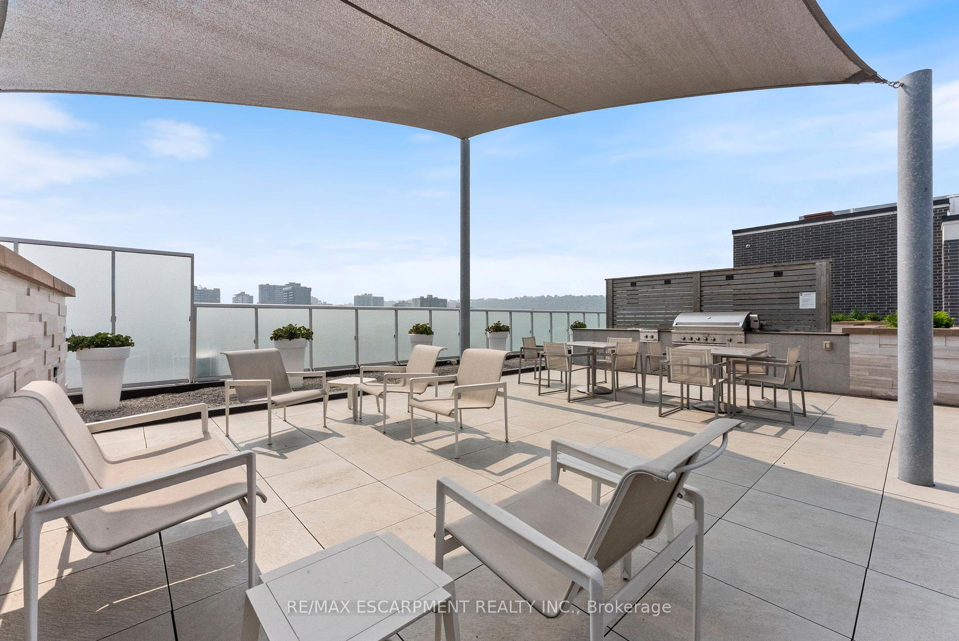 Photo 27 of Unit 502, 101 Locke Street S, Hamilton, Kirkendall — HOMEH
