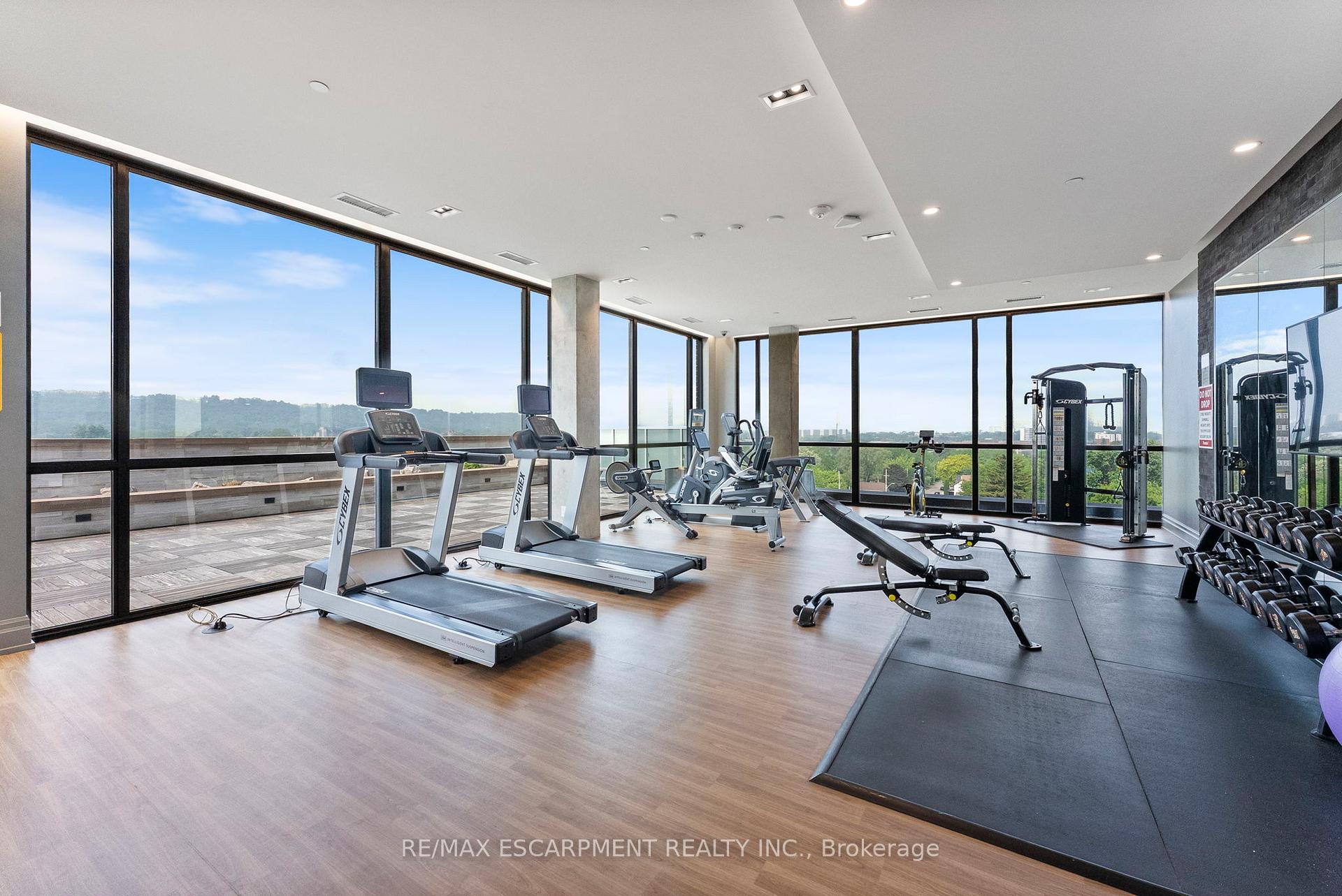 Photo 25 of Unit 502, 101 Locke Street S, Hamilton, Kirkendall — HOMEH