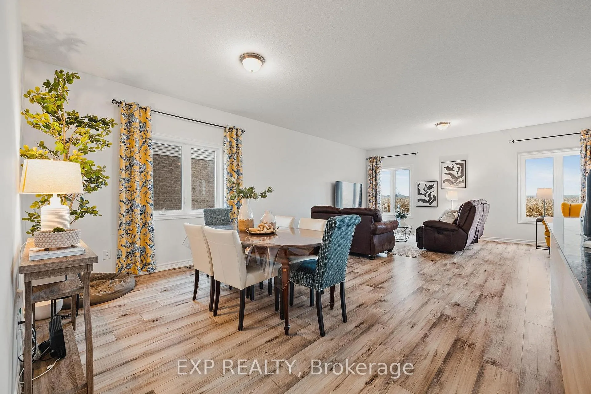 Photo 3 of 126 Maple Street, Mapleton, Rural Mapleton — HOMEH