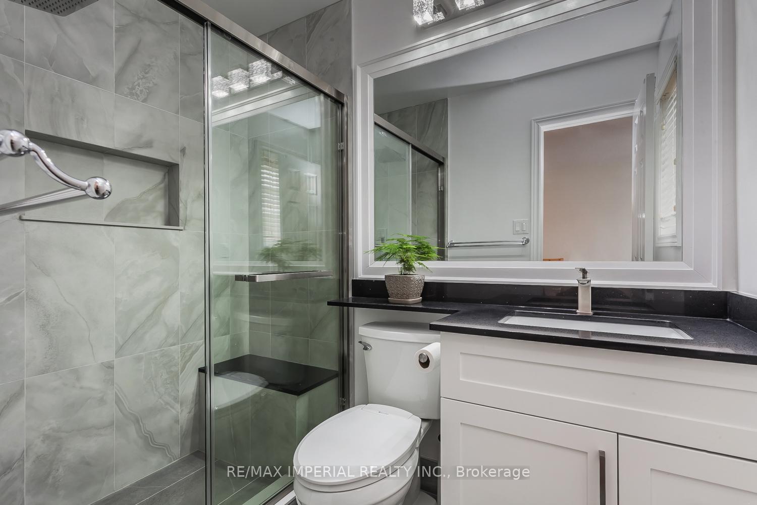 Photo 14 of 85 Maple Ridge Crescent E, Markham, Greensborough — HOMEH
