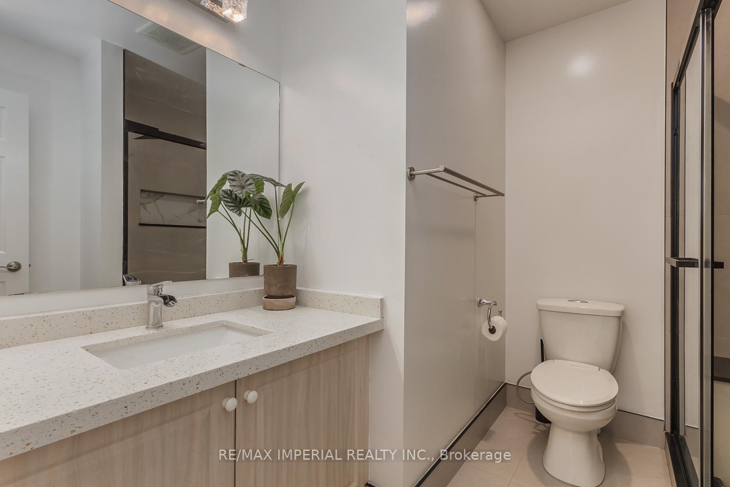 Photo 17 of 85 Maple Ridge Crescent E, Markham, Greensborough — HOMEH