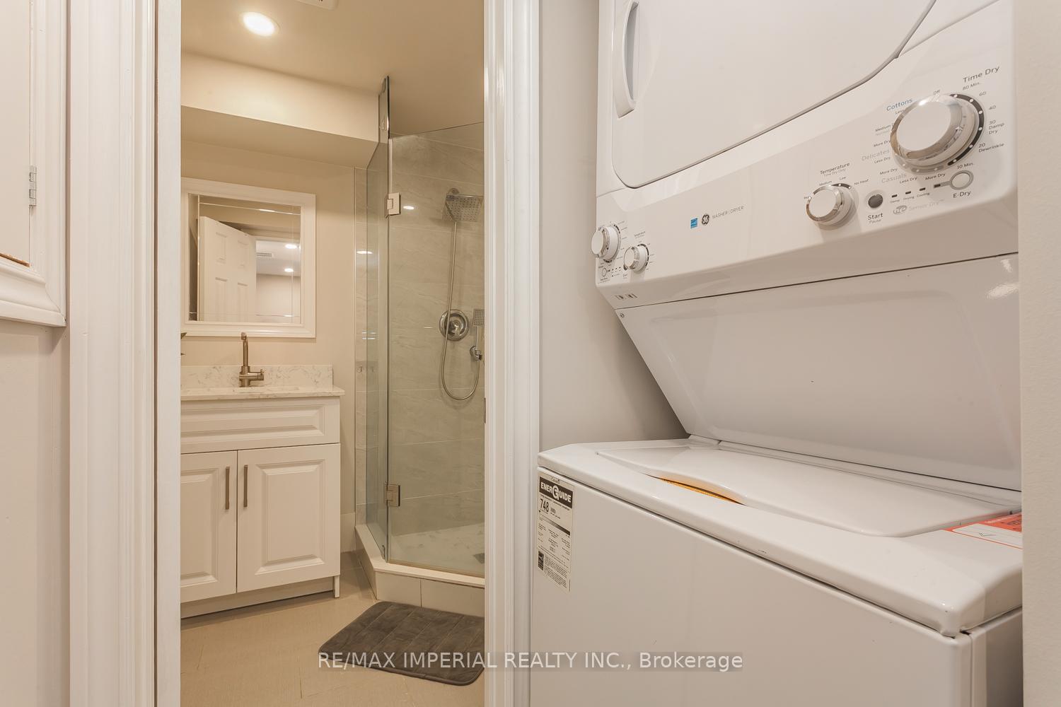 Photo 19 of 85 Maple Ridge Crescent E, Markham, Greensborough — HOMEH