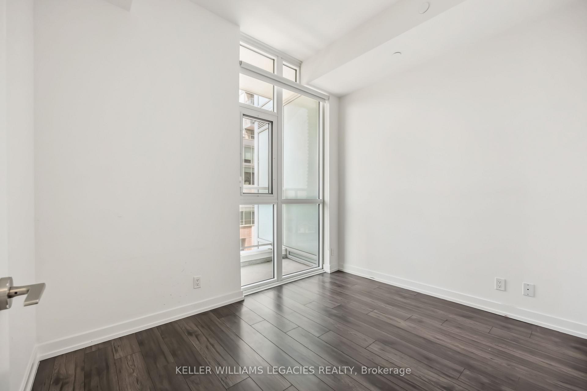 Photo 9 of Unit 419, 33 Helendale Avenue, Toronto, Yonge-Eglinton — HOMEH