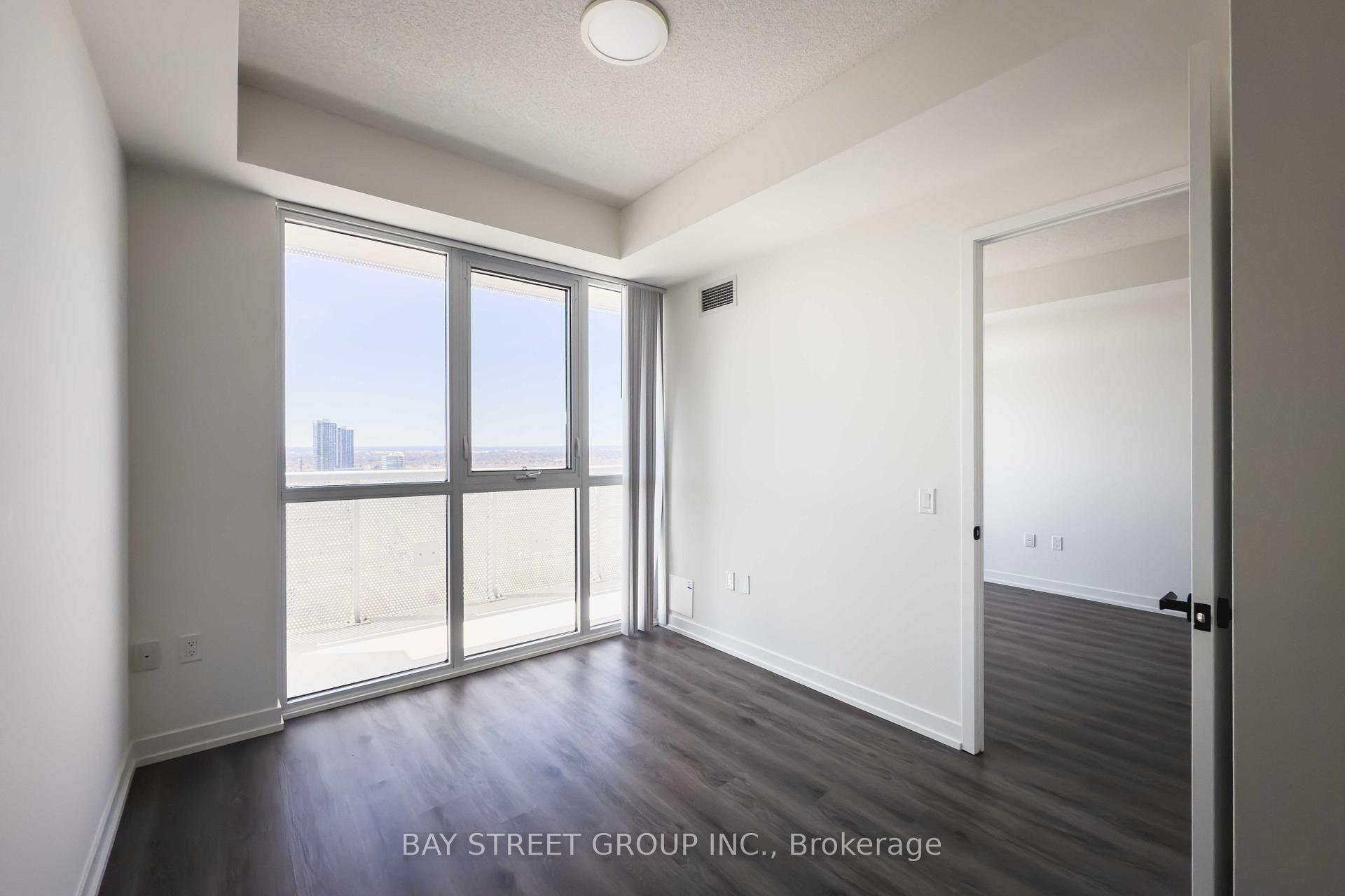 Photo 10 of Unit 2008, 225 Commerce Street, Vaughan, Vaughan Corporate Centre — HOMEH