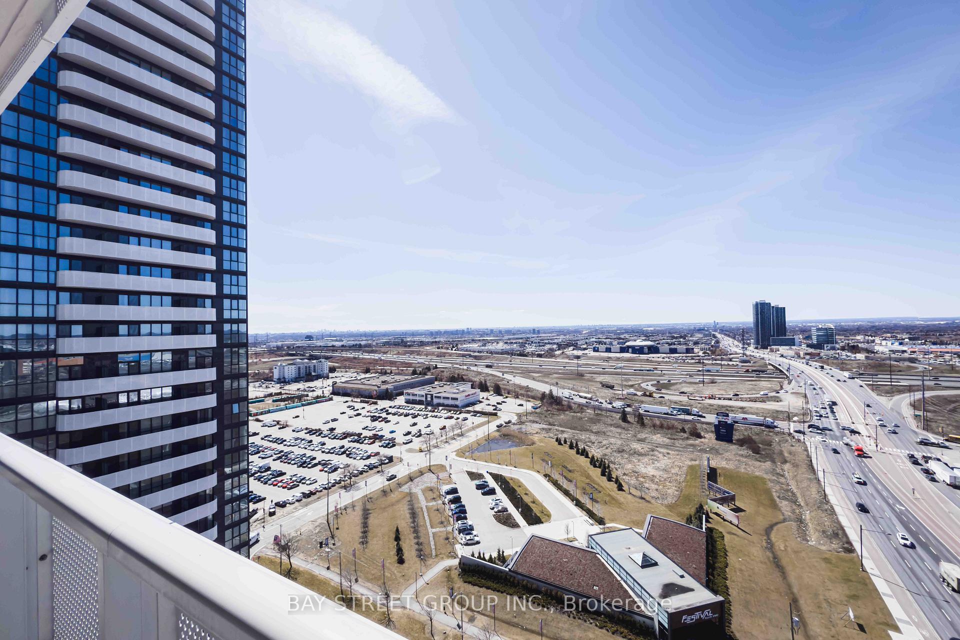 Photo 16 of Unit 2008, 225 Commerce Street, Vaughan, Vaughan Corporate Centre — HOMEH