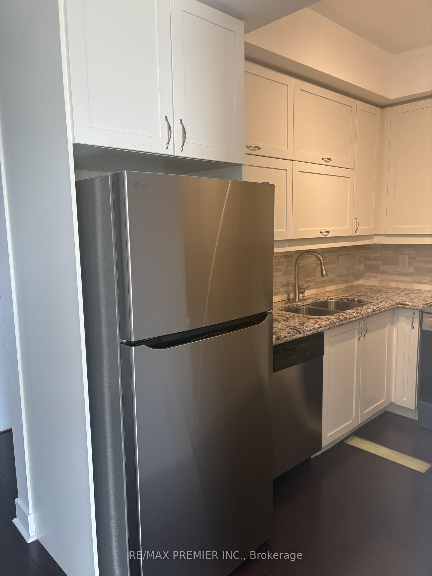 Photo 5 of Unit 232, 28 Prince Regent Street, Markham, Cathedraltown — HOMEH