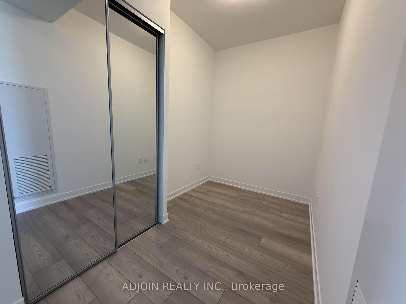 Photo 3 of Unit 1706, 474 Caldari Road, Vaughan, Concord — HOMEH