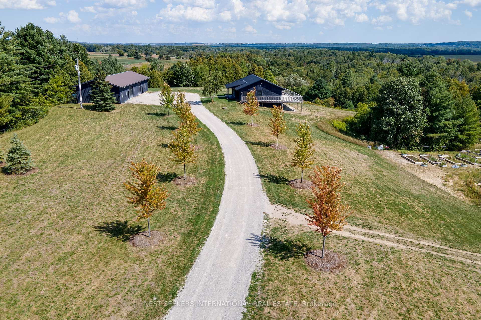 Photo 8 of 5181 County Road 27, Innisfil, Rural Innisfil — HOMEH