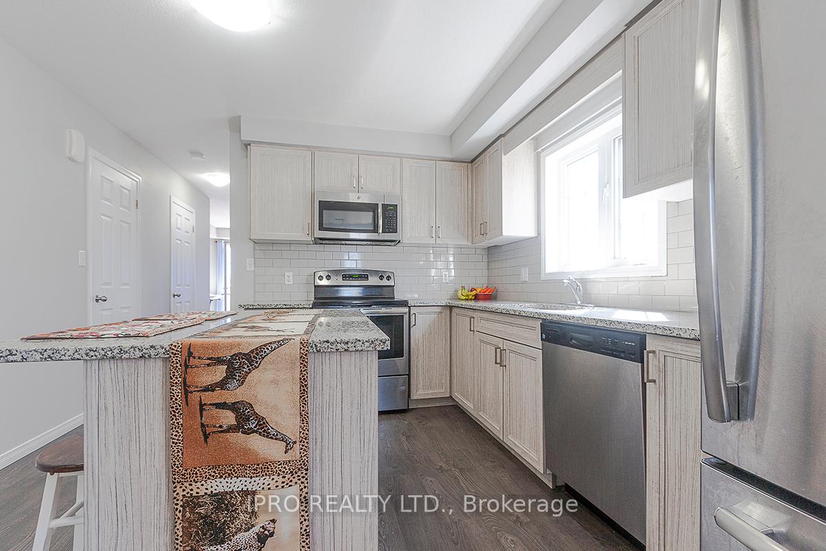 Photo 10 of Unit 11C, 388 Old Huron Road, Kitchener, Brigadoon — HOMEH