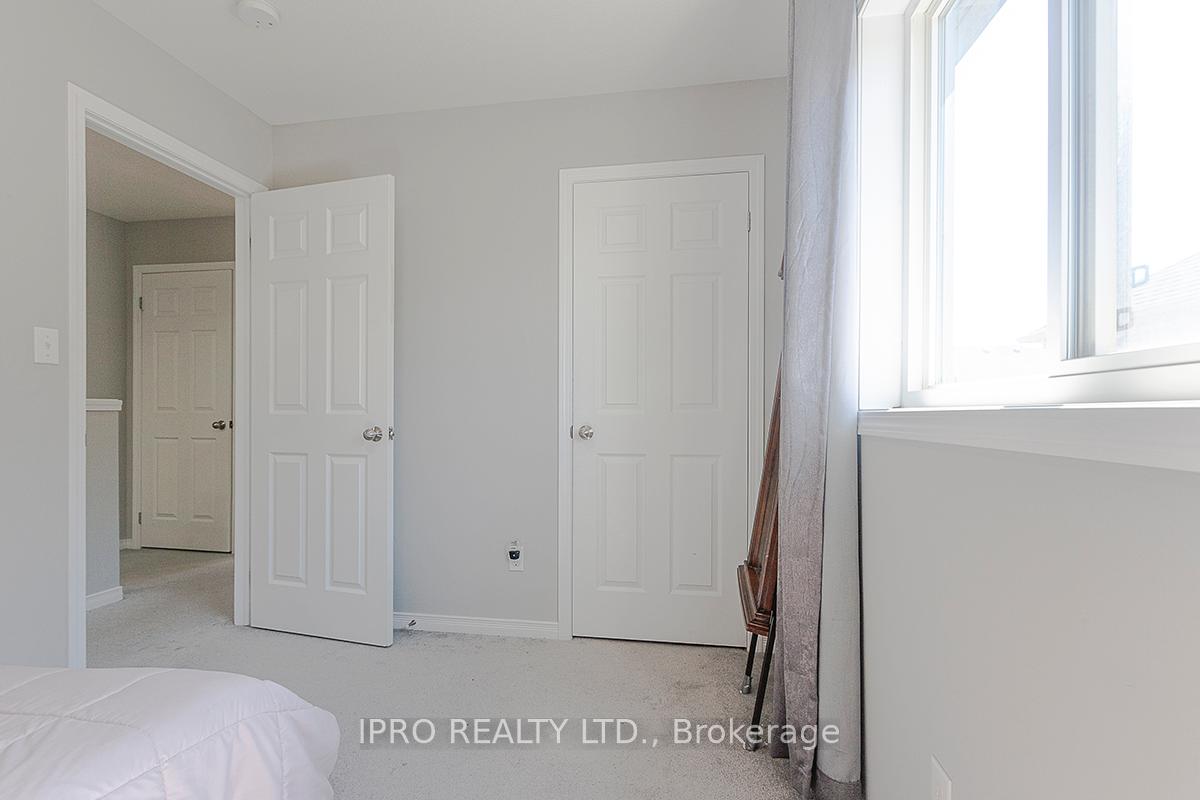 Photo 13 of Unit 11C, 388 Old Huron Road, Kitchener, Brigadoon — HOMEH
