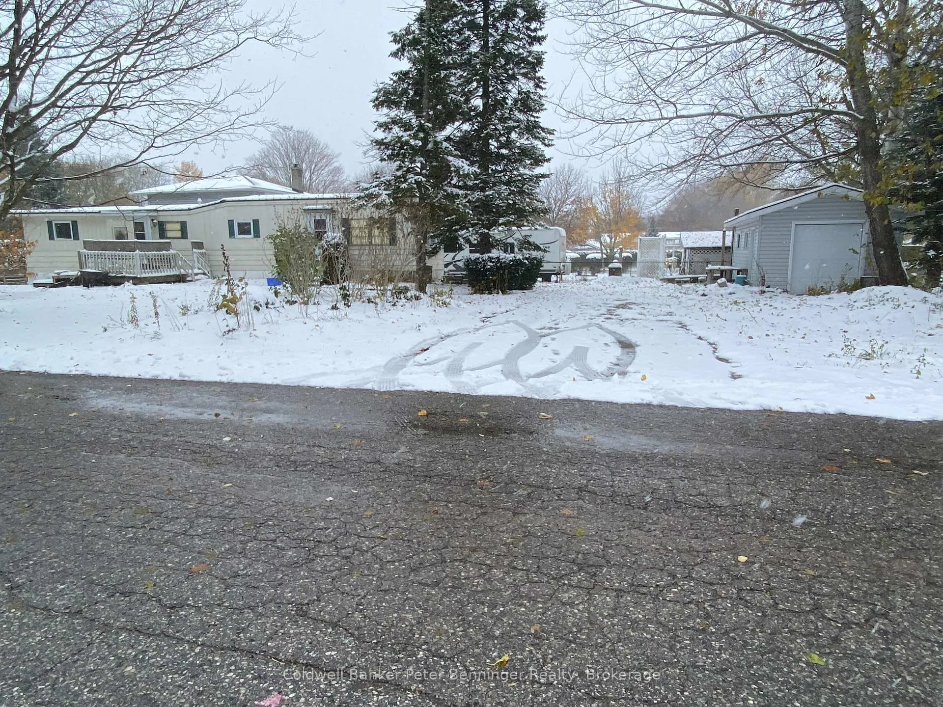 Photo 2 of 31 Webster Street, Kincardine — HOMEH