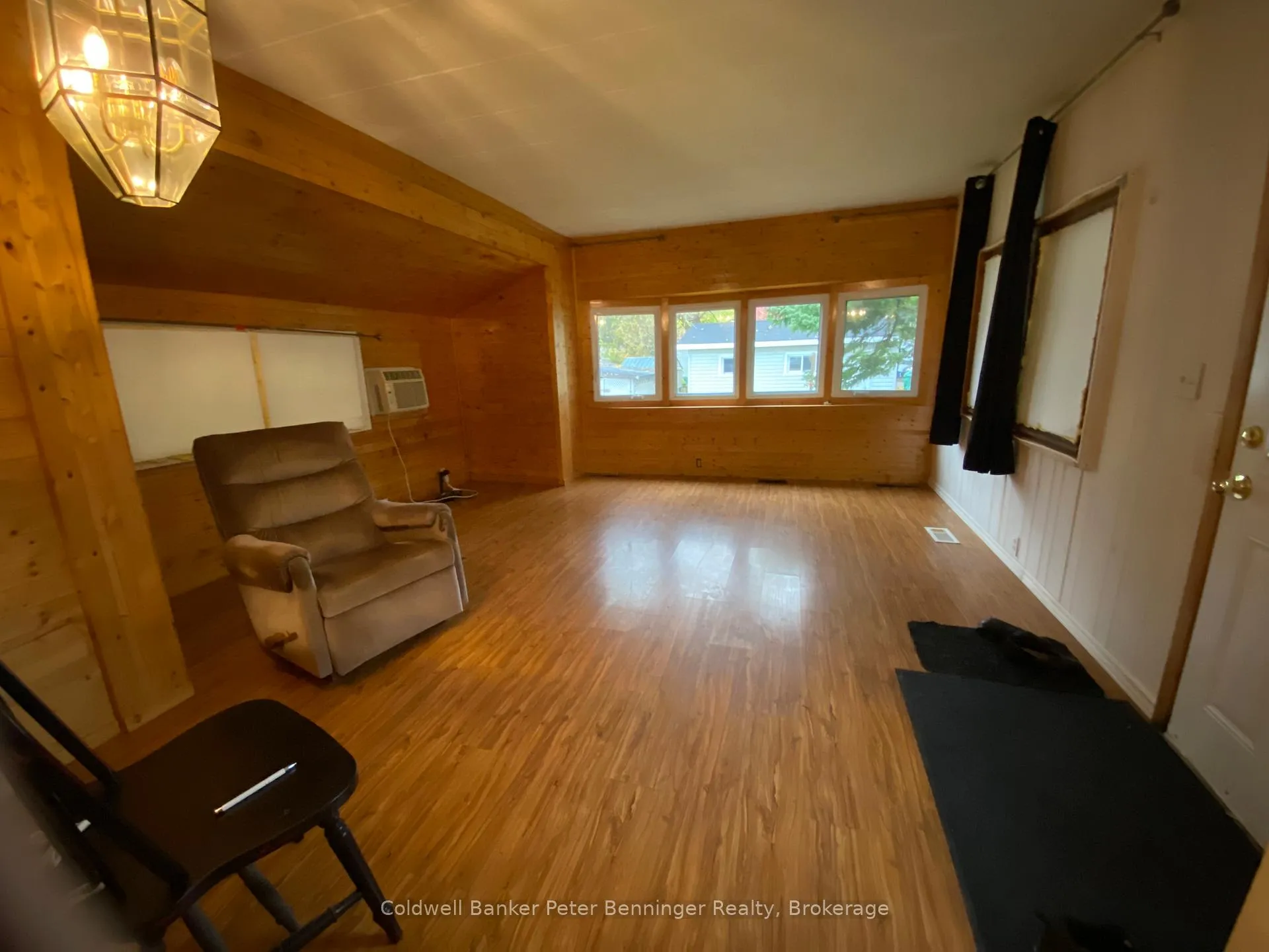 Photo 10 of 31 Webster Street, Kincardine — HOMEH