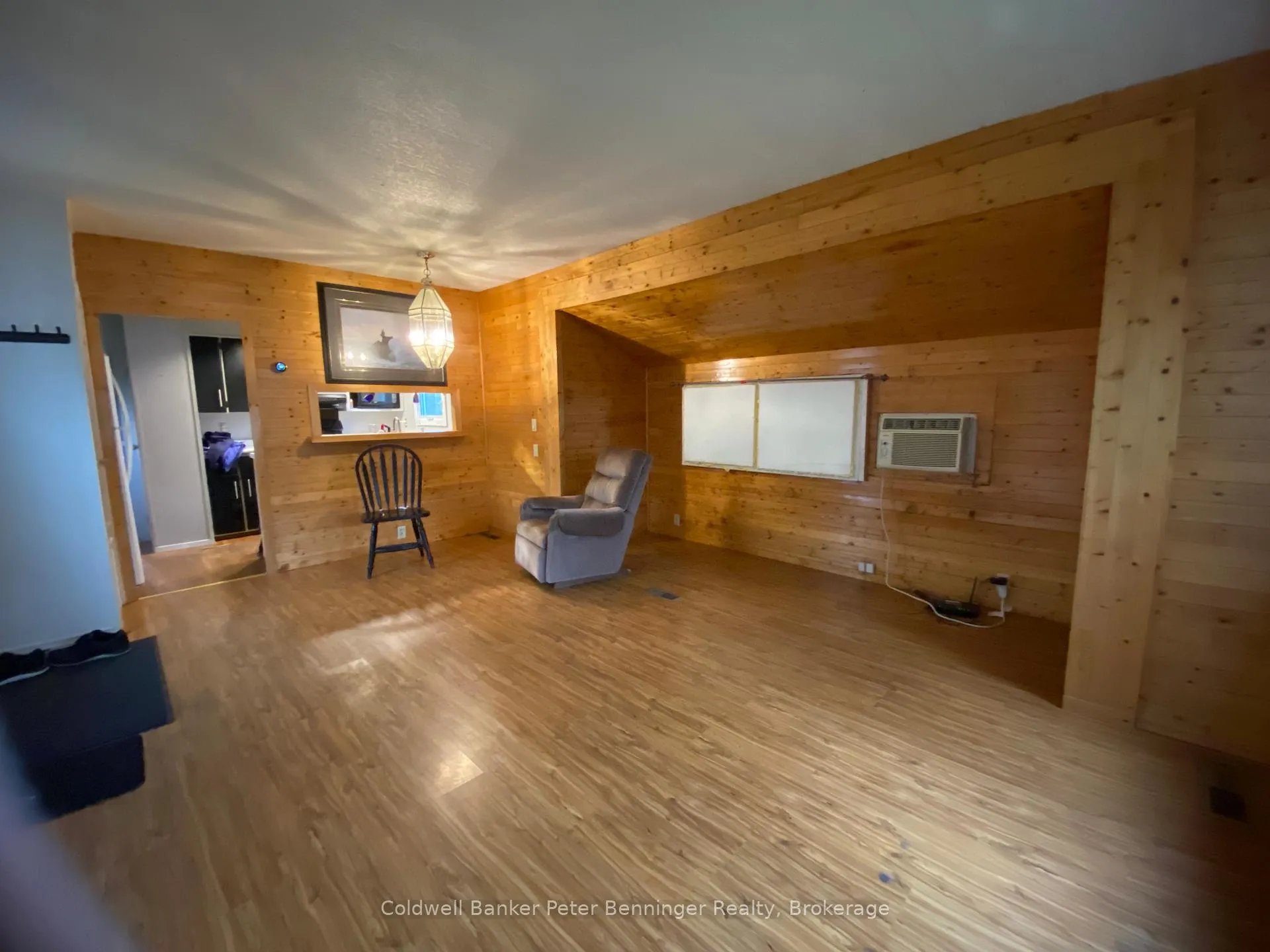 Photo 11 of 31 Webster Street, Kincardine — HOMEH