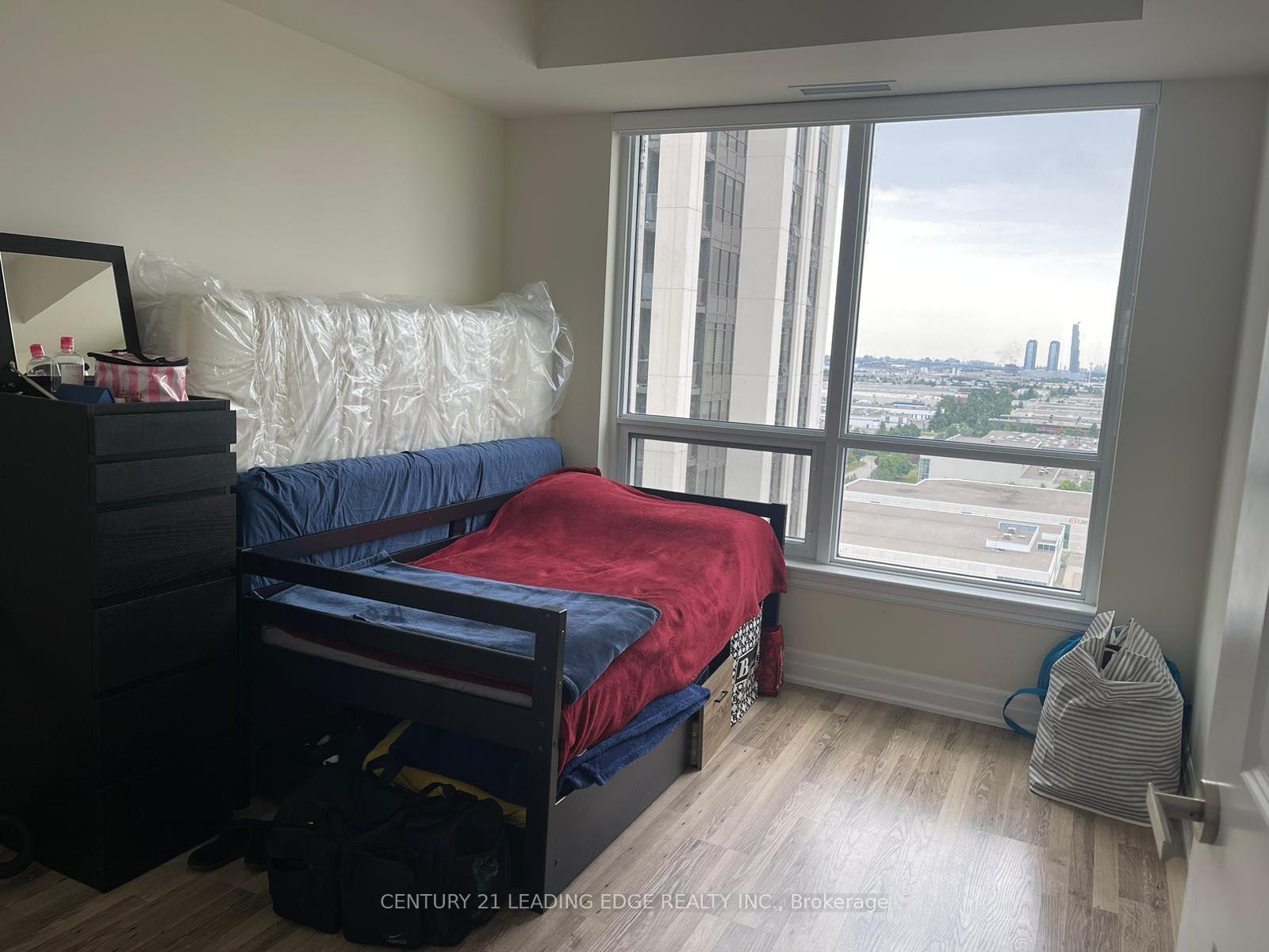 Photo 7 of Unit 1508, 9085 Jane Street, Vaughan, Concord — HOMEH
