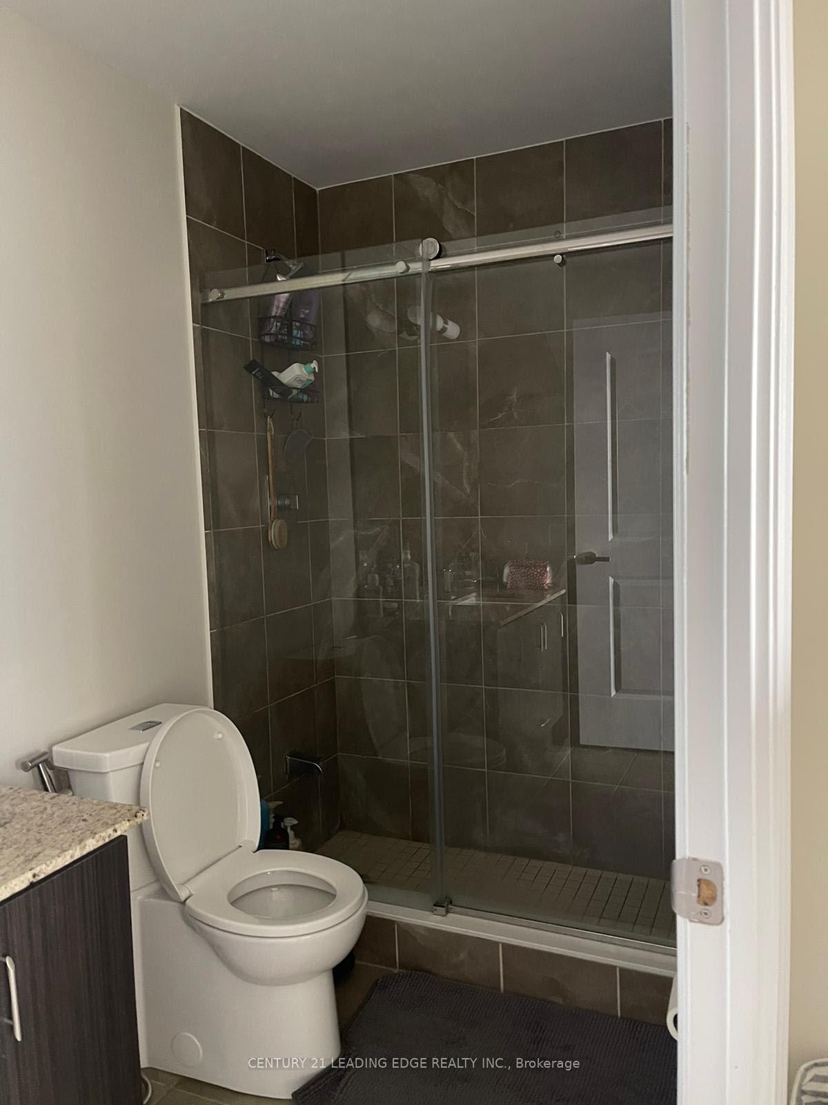 Photo 10 of Unit 1508, 9085 Jane Street, Vaughan, Concord — HOMEH