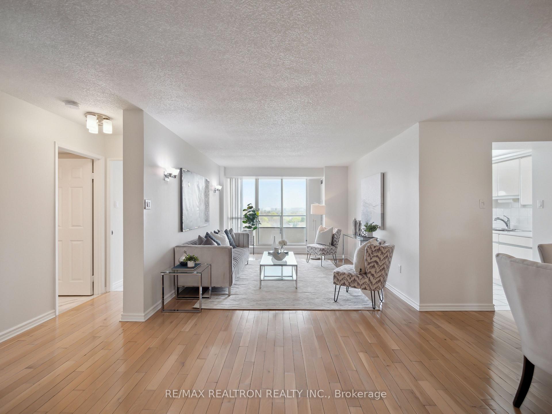 Photo 30 of Unit 704, 343 Clark Avenue W, Vaughan, Crestwood-Springfarm-Yorkhill — HOMEH