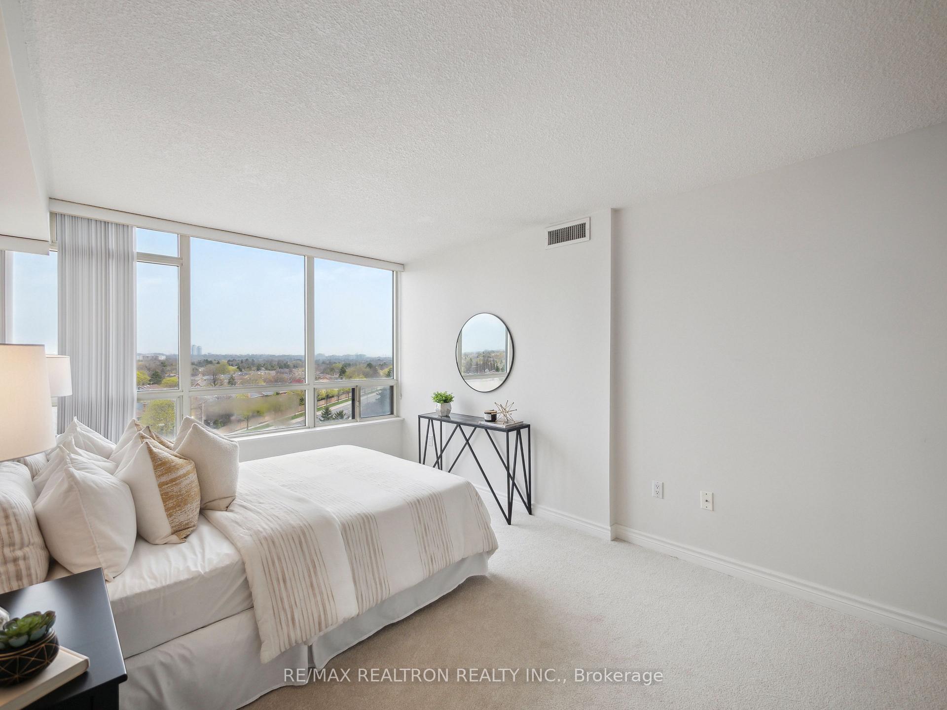 Photo 27 of Unit 704, 343 Clark Avenue W, Vaughan, Crestwood-Springfarm-Yorkhill — HOMEH