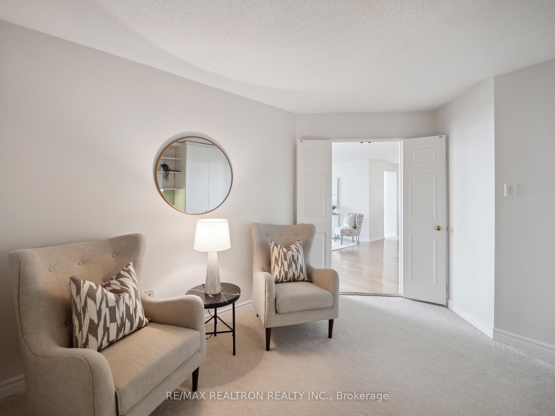 Photo 17 of Unit 704, 343 Clark Avenue W, Vaughan, Crestwood-Springfarm-Yorkhill — HOMEH