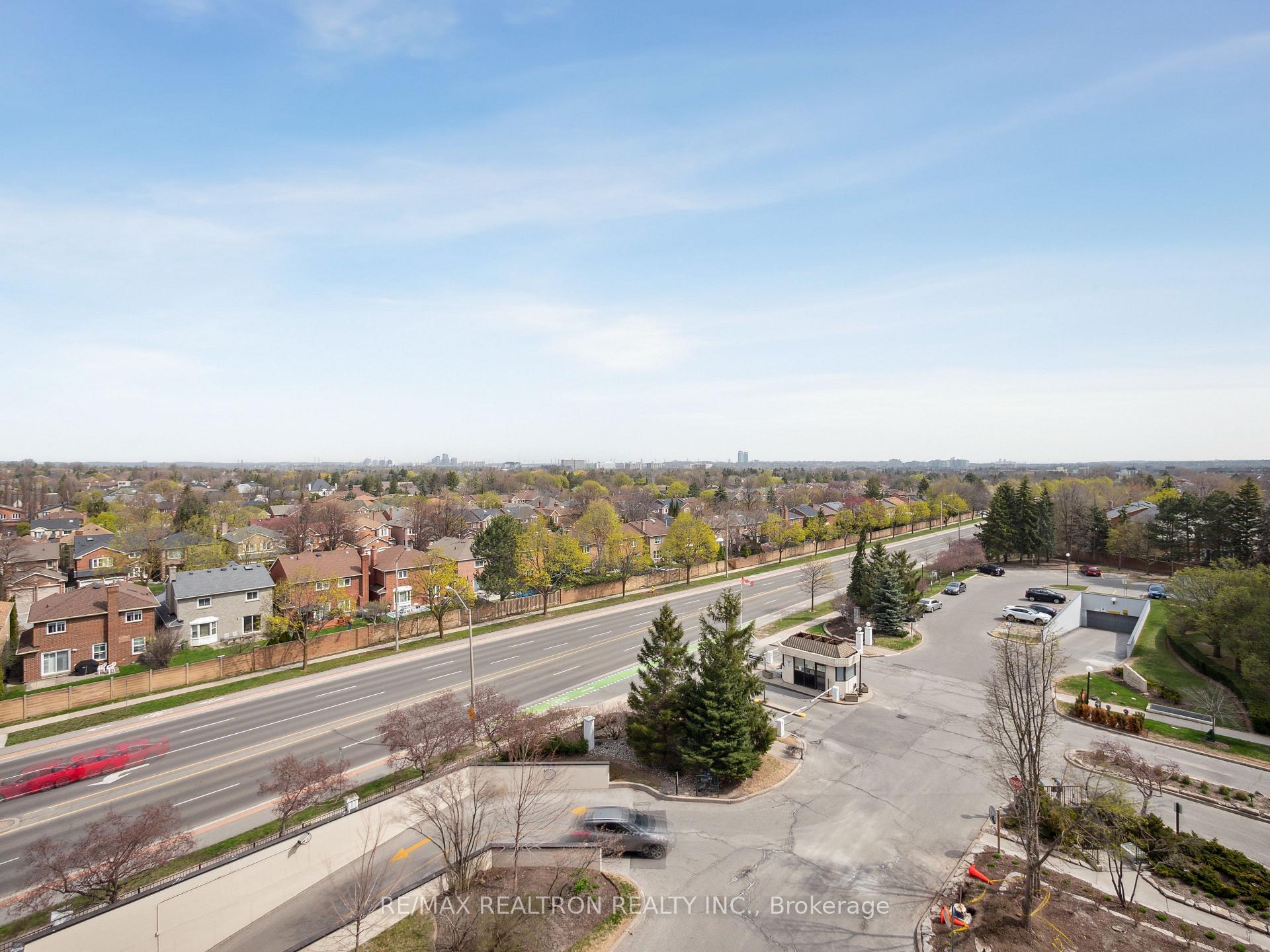Photo 18 of Unit 704, 343 Clark Avenue W, Vaughan, Crestwood-Springfarm-Yorkhill — HOMEH