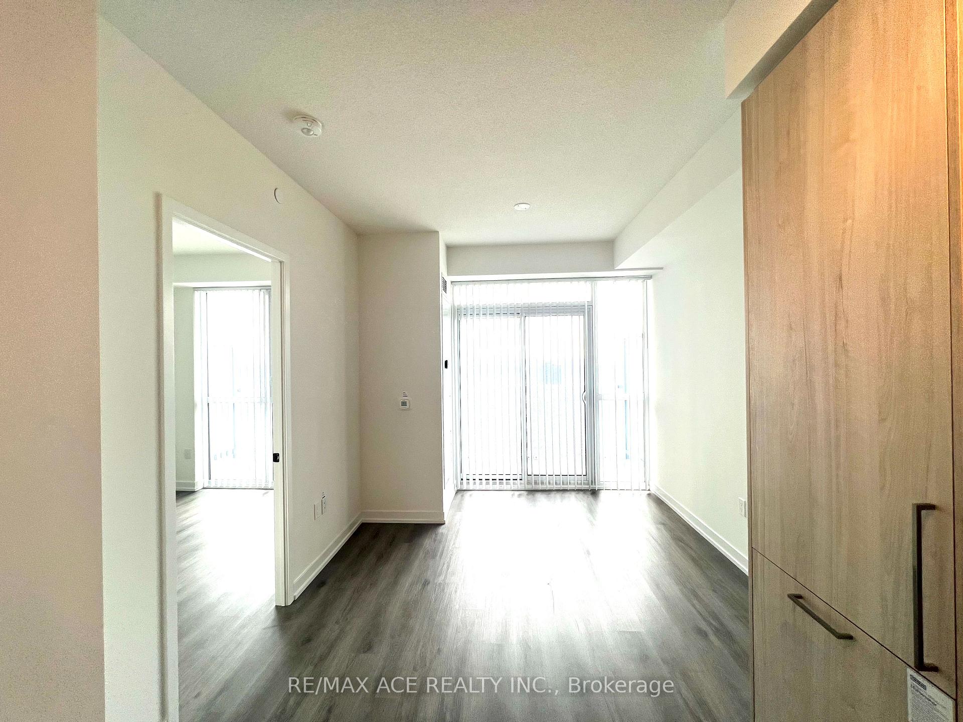 Photo 8 of Unit 4008, 225 Commerce Street, Vaughan, Vaughan Corporate Centre — HOMEH