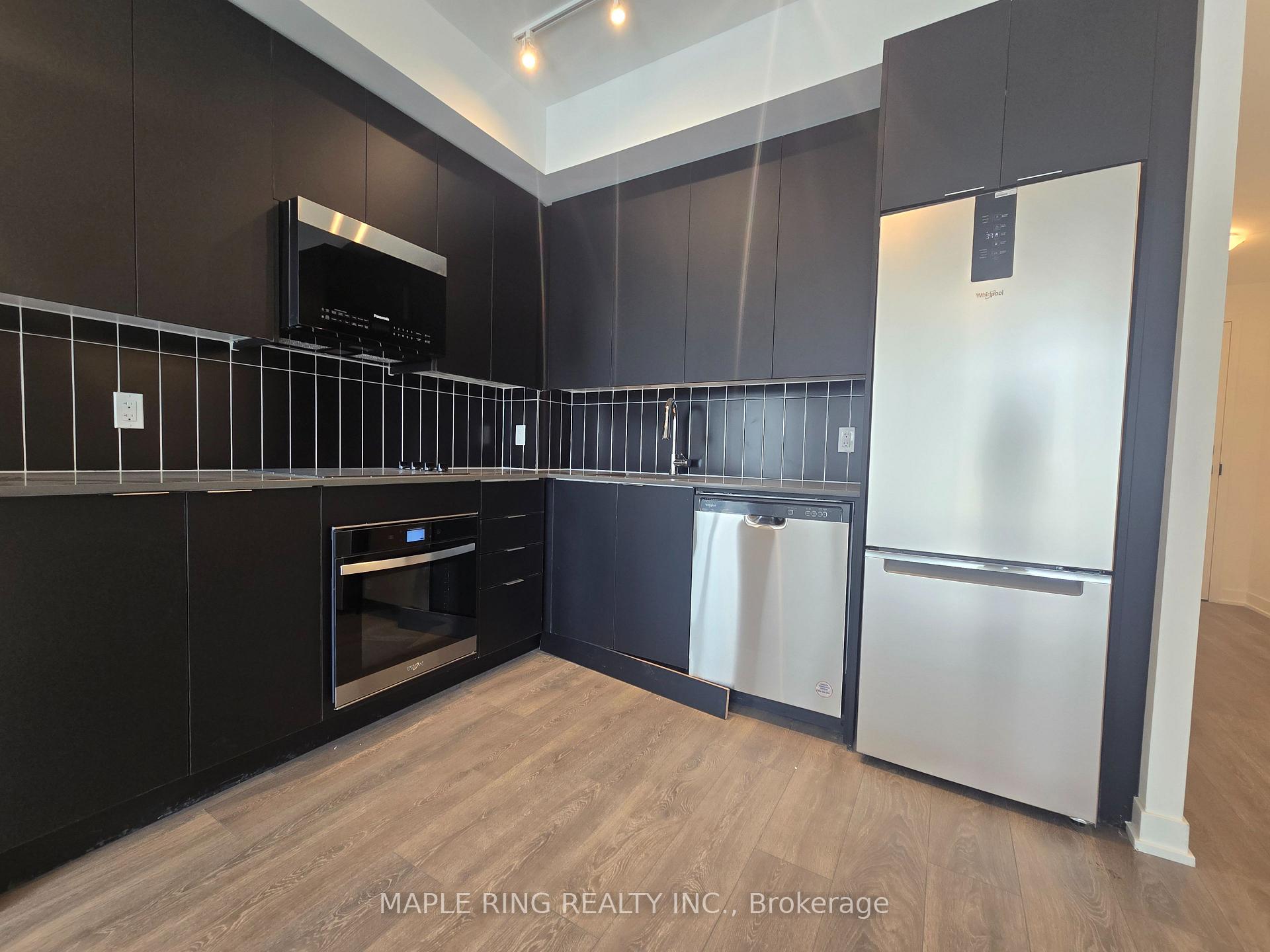 Photo 2 of Unit 2532, 498 Caldari Road, Vaughan, Concord — HOMEH
