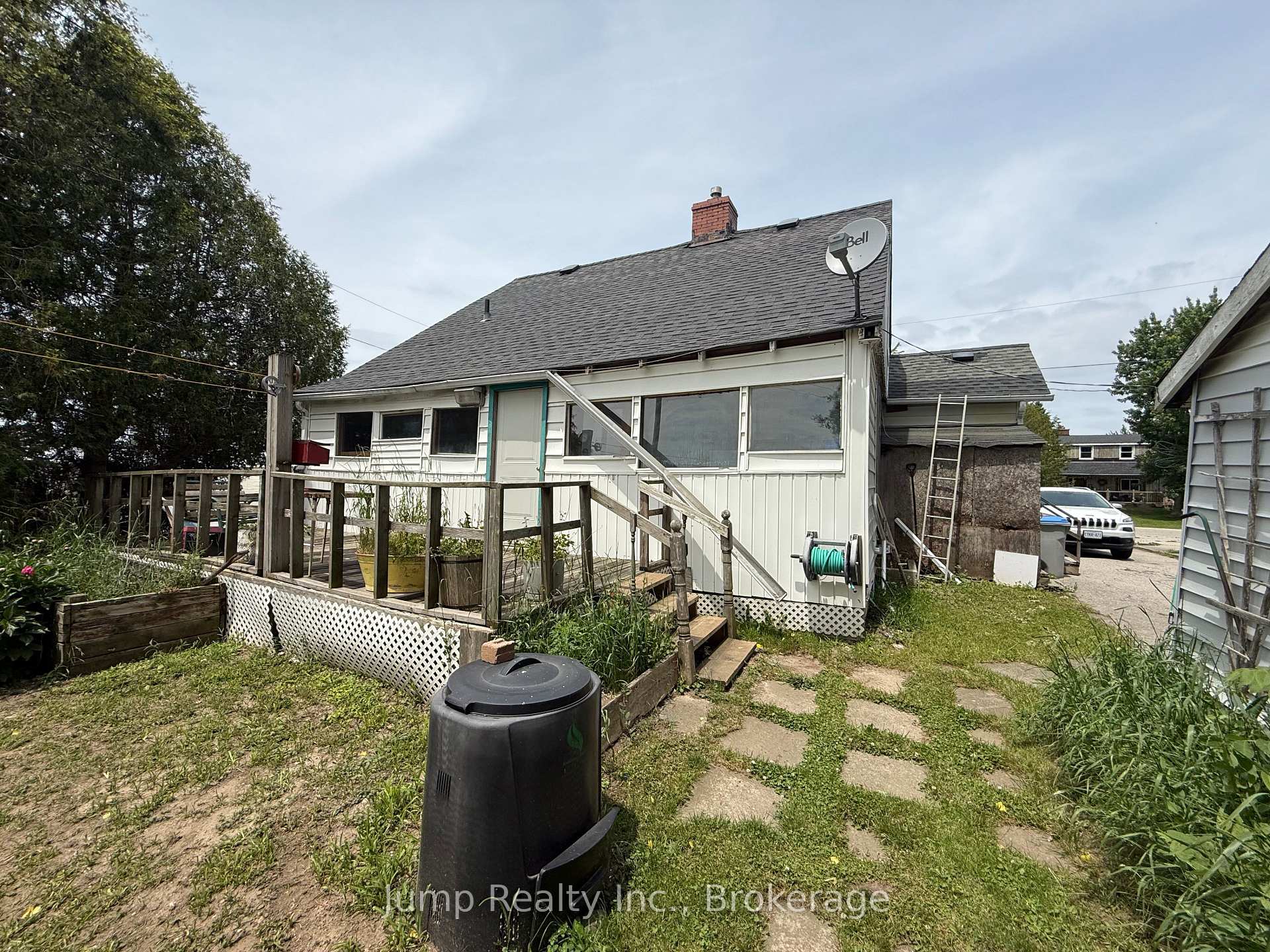 Photo 10 of 2 Toronto Boulevard, Huron East, Vanastra — HOMEH