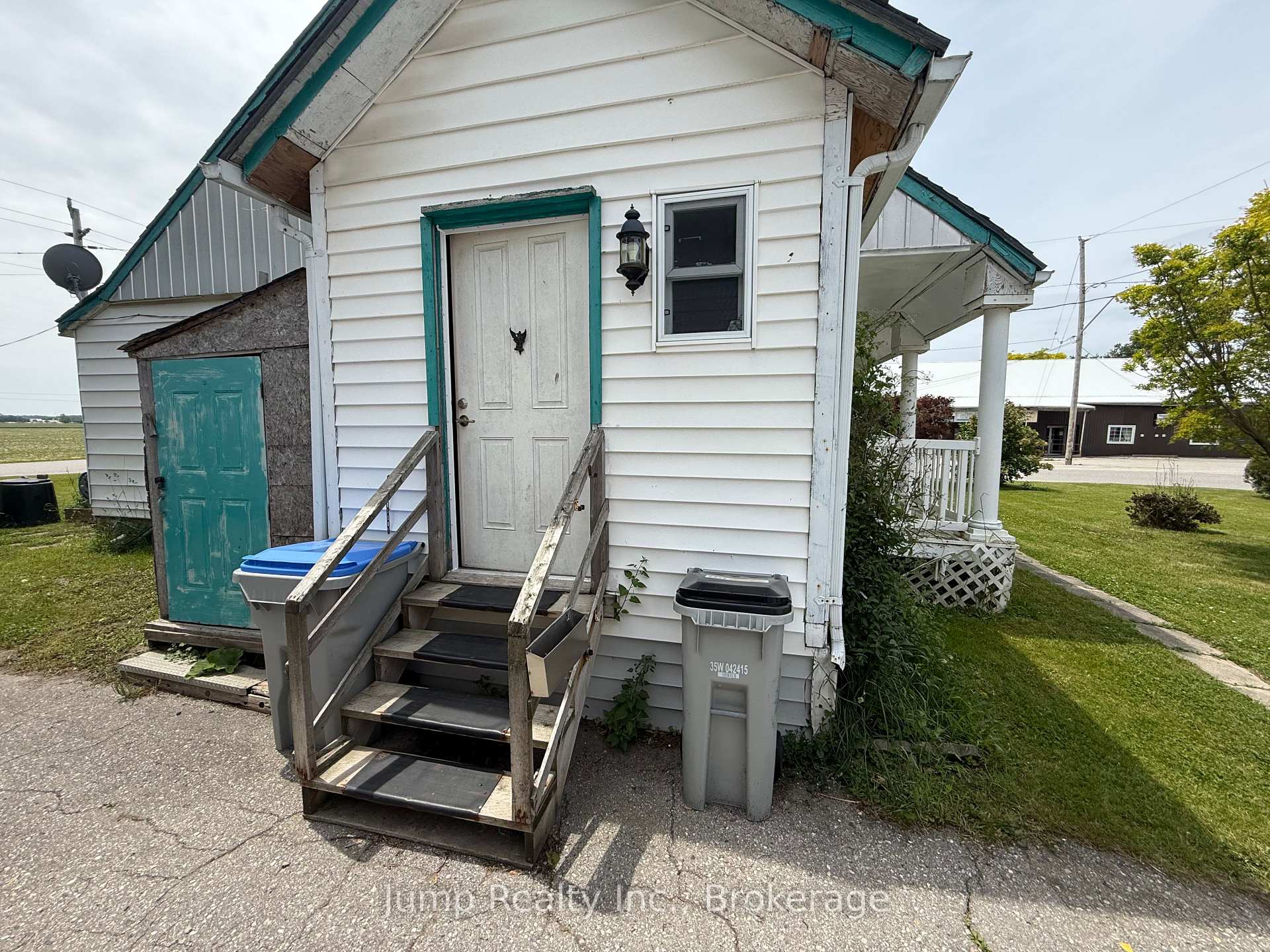 Photo 15 of 2 Toronto Boulevard, Huron East, Vanastra — HOMEH