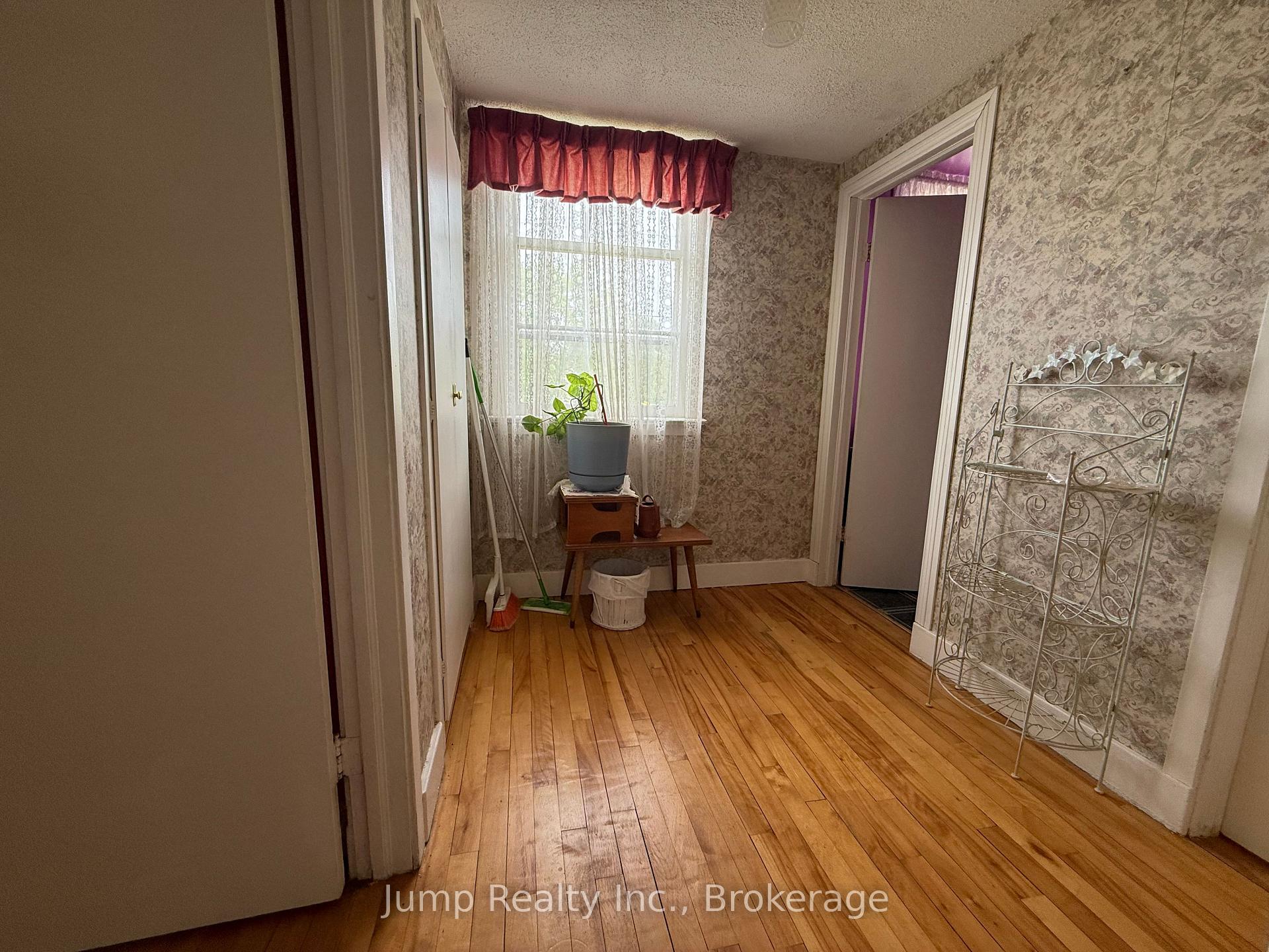 Photo 38 of 2 Toronto Boulevard, Huron East, Vanastra — HOMEH