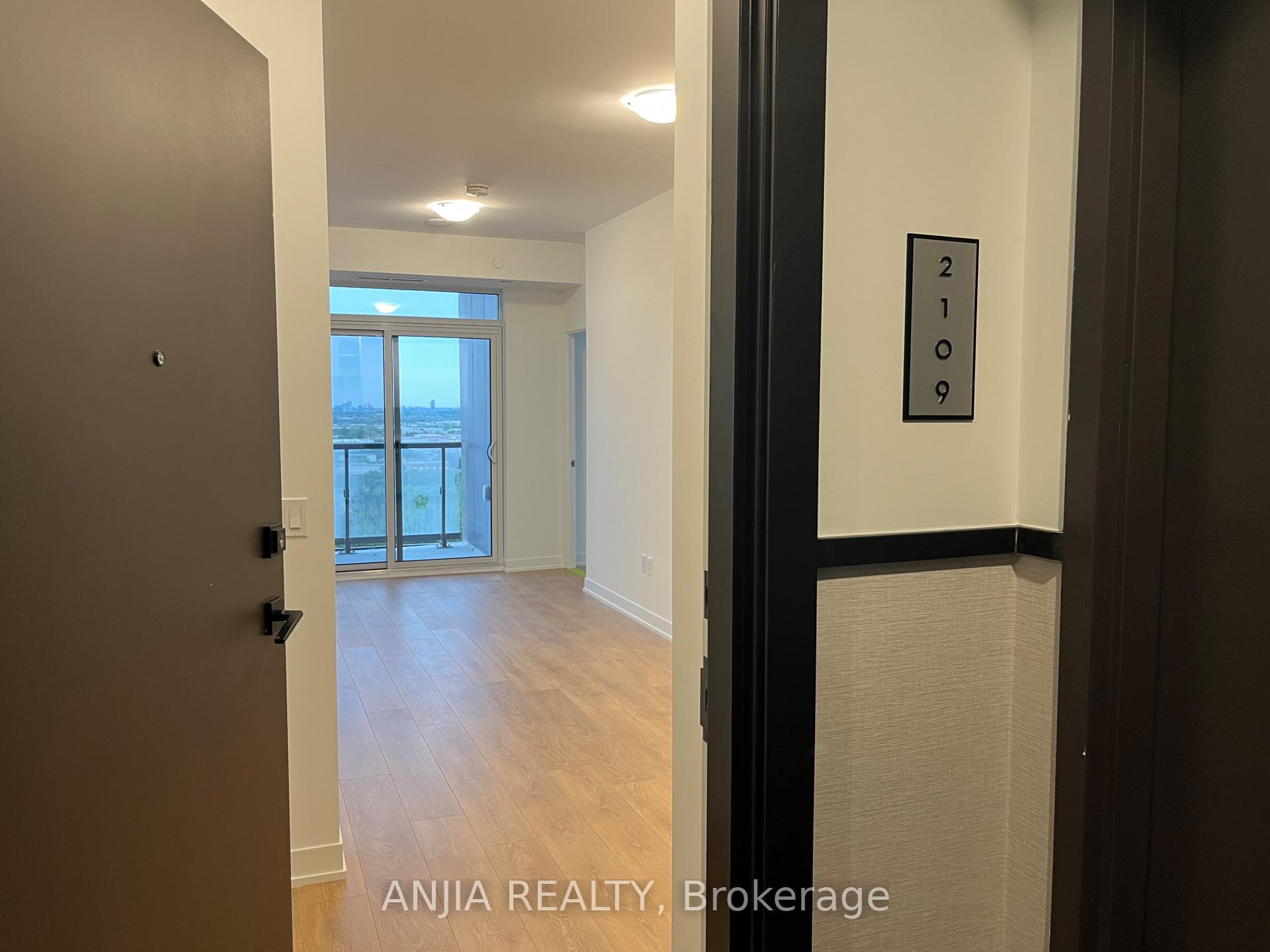 Photo 2 of Unit 2109, 474 Caldari Road E, Vaughan, Concord — HOMEH