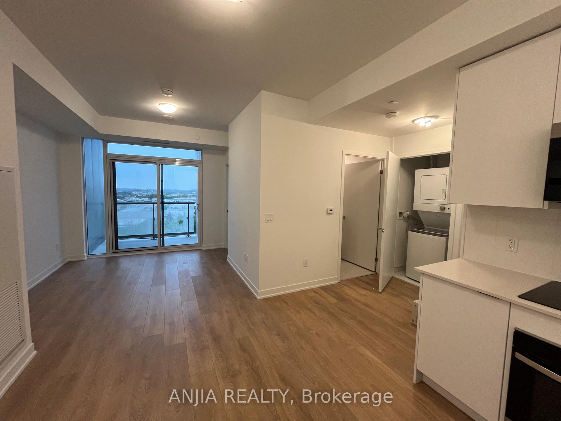 Photo 3 of Unit 2109, 474 Caldari Road E, Vaughan, Concord — HOMEH
