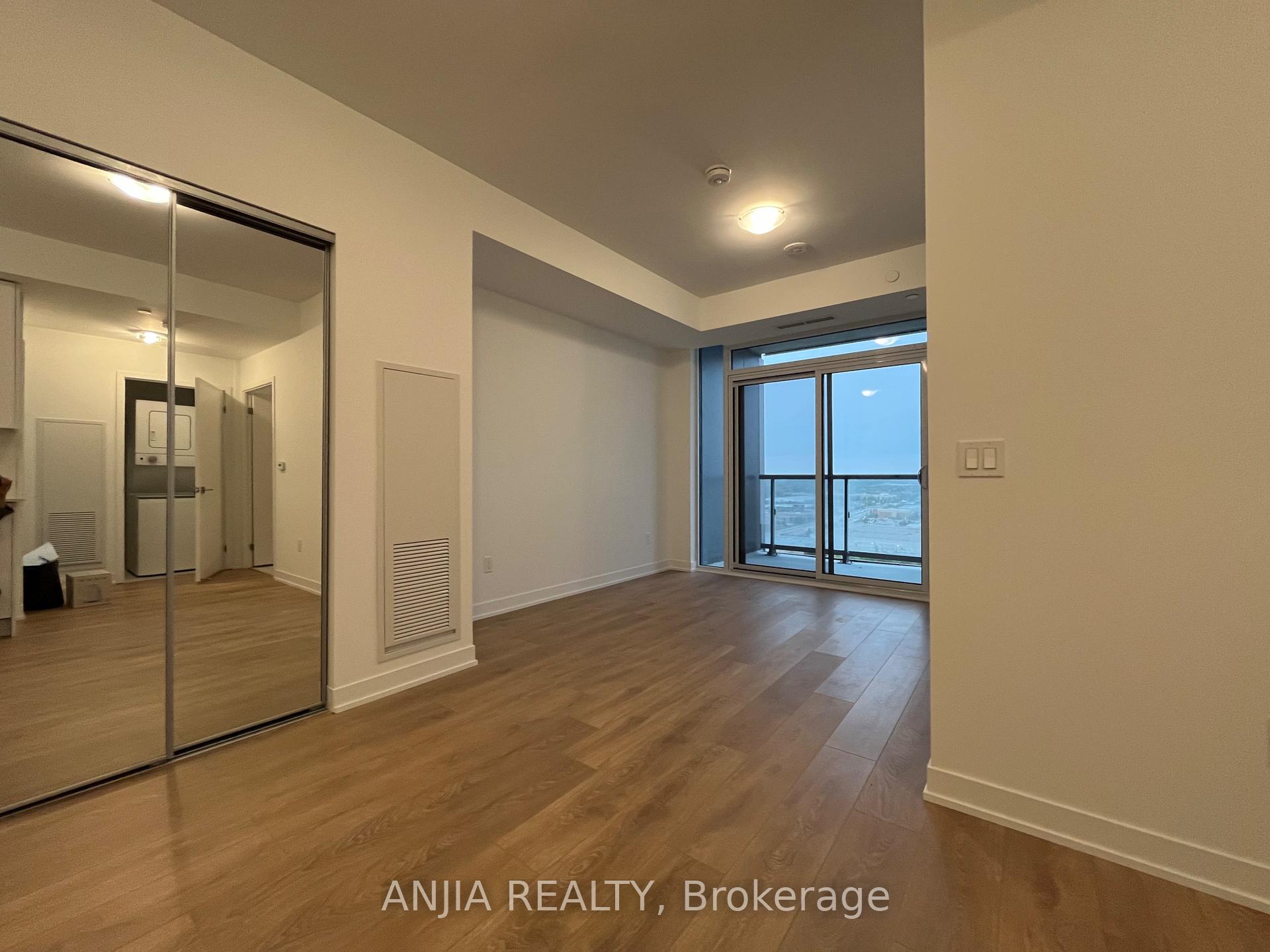 Photo 6 of Unit 2109, 474 Caldari Road E, Vaughan, Concord — HOMEH