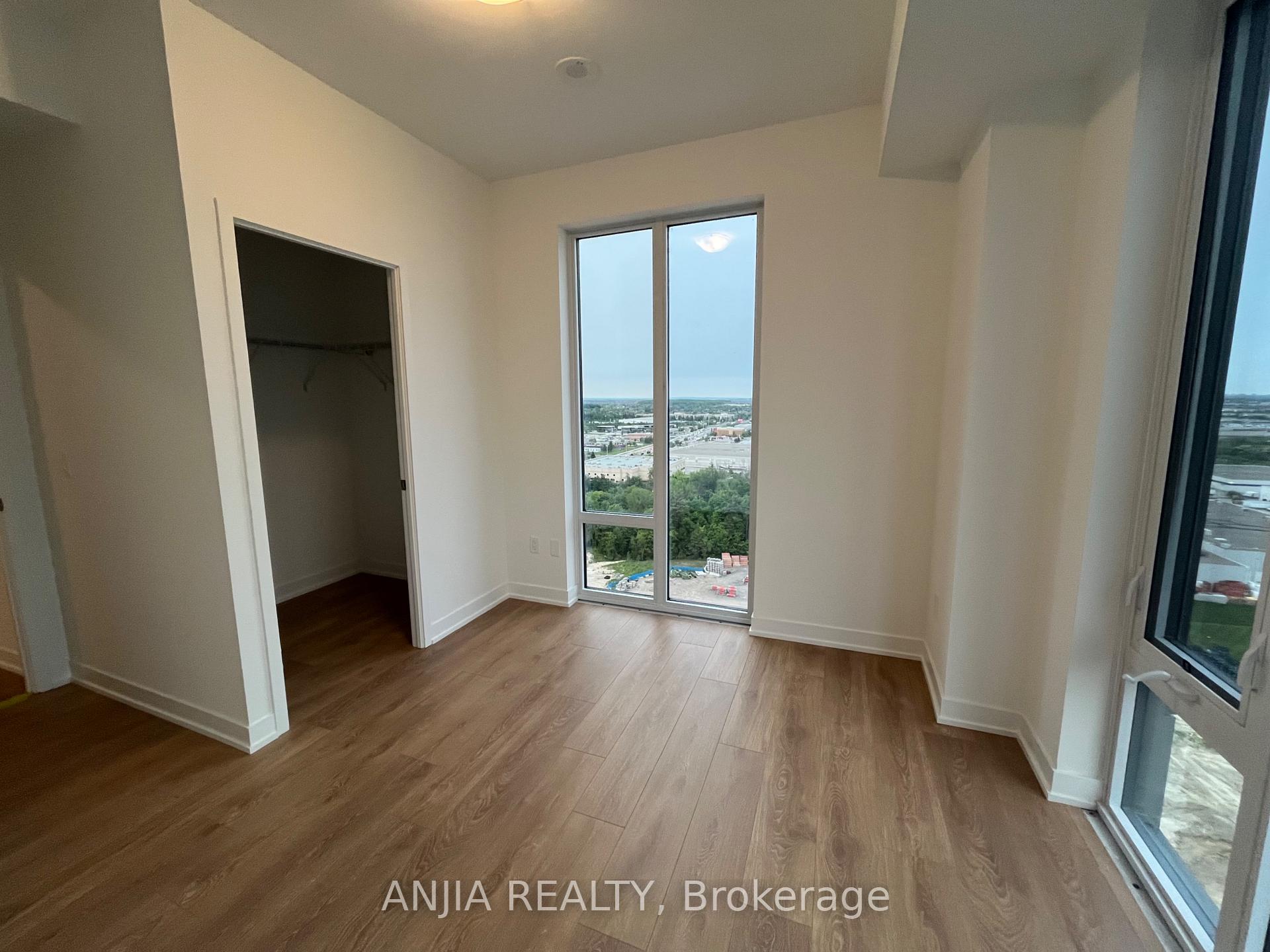 Photo 4 of Unit 2109, 474 Caldari Road E, Vaughan, Concord — HOMEH
