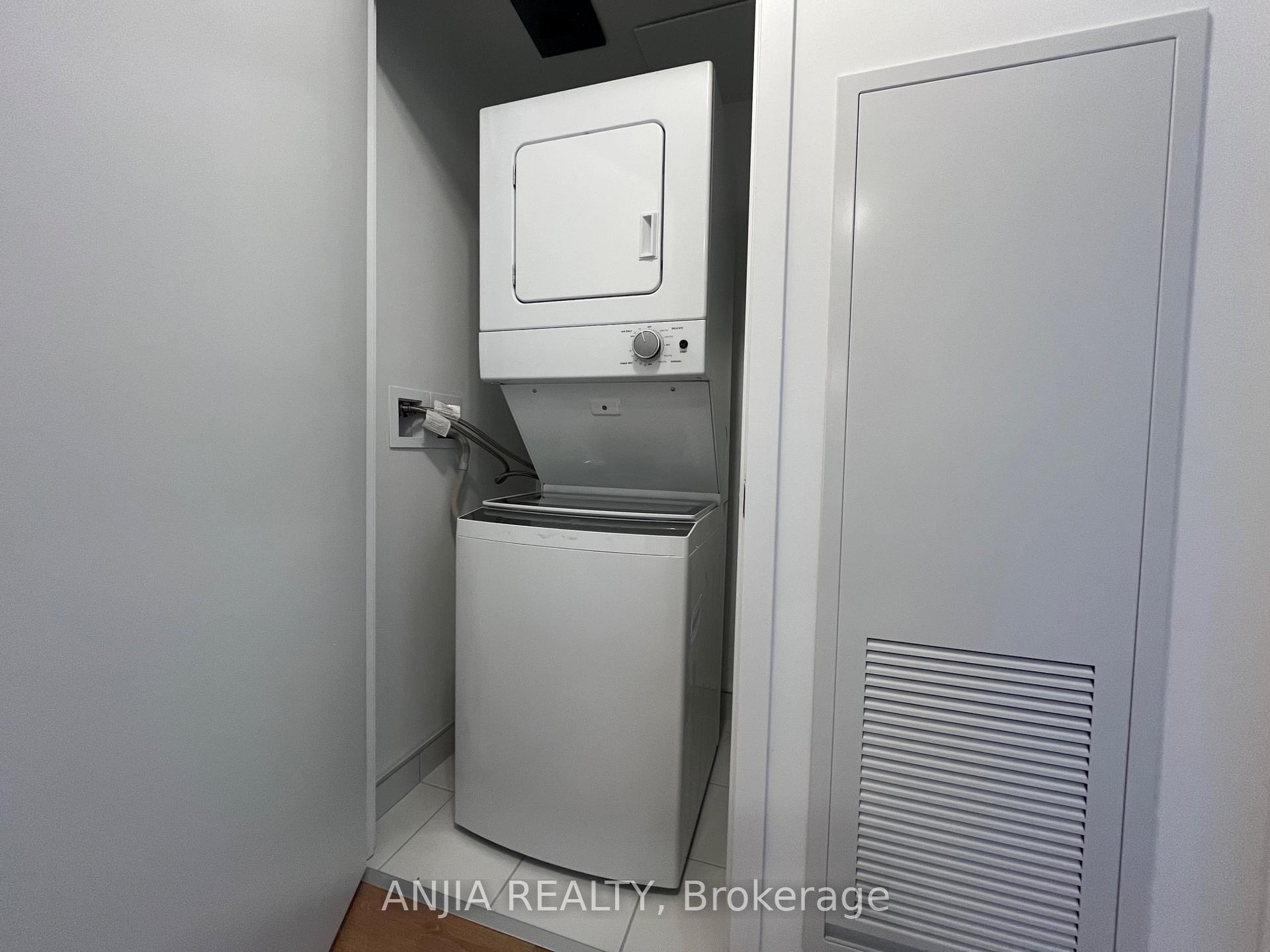Photo 14 of Unit 2109, 474 Caldari Road E, Vaughan, Concord — HOMEH