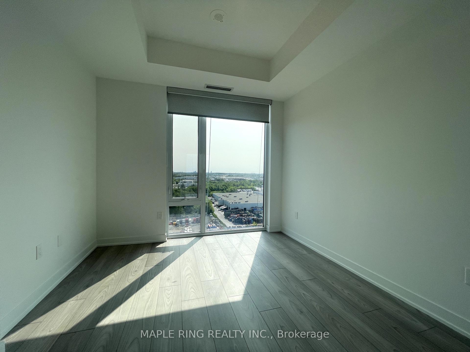 Photo 5 of Unit 1506, 474 Caldari Road, Vaughan, Concord — HOMEH