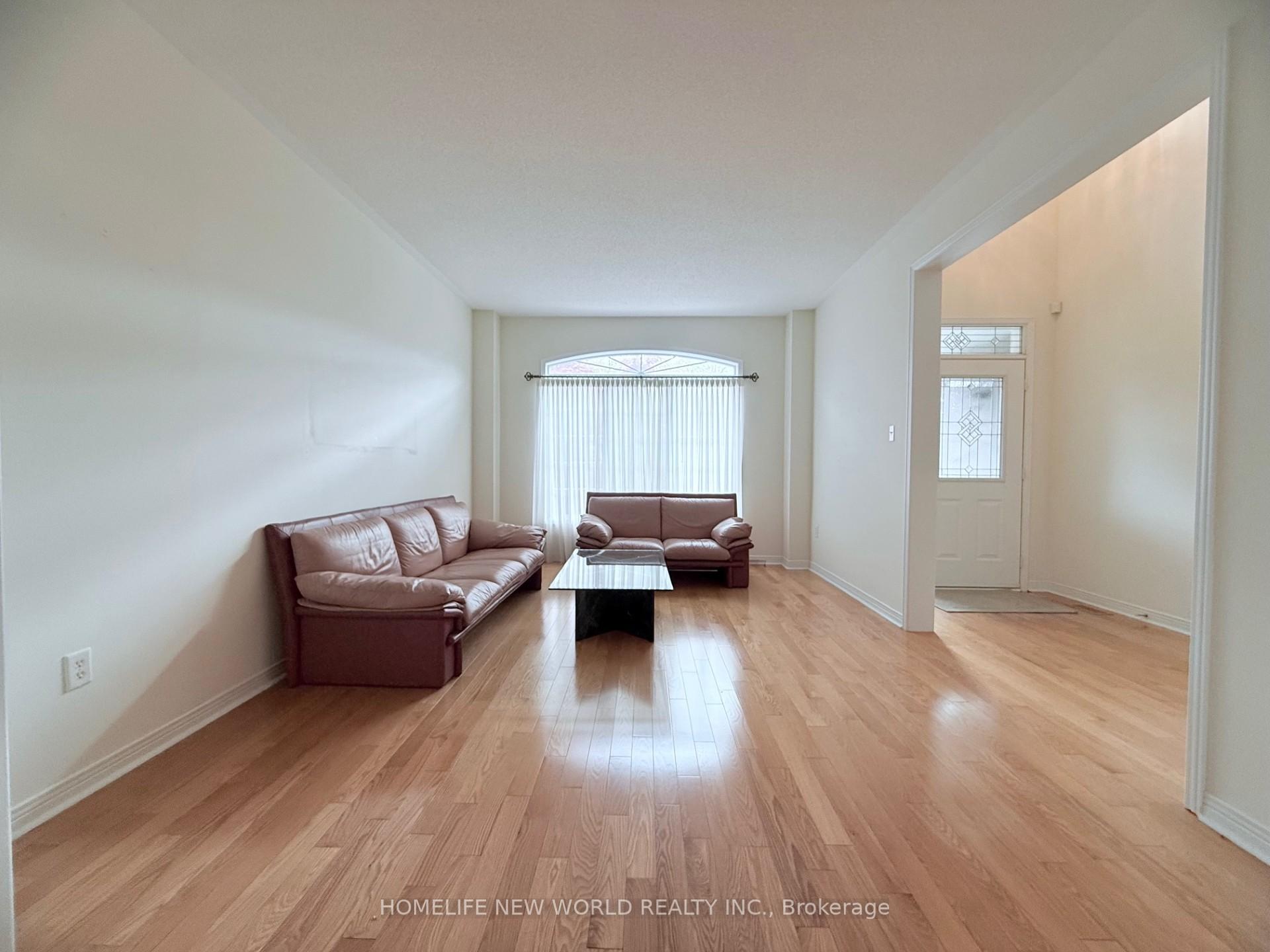 Photo 6 of 77 Burndenford Crescent, Markham, Markville — HOMEH