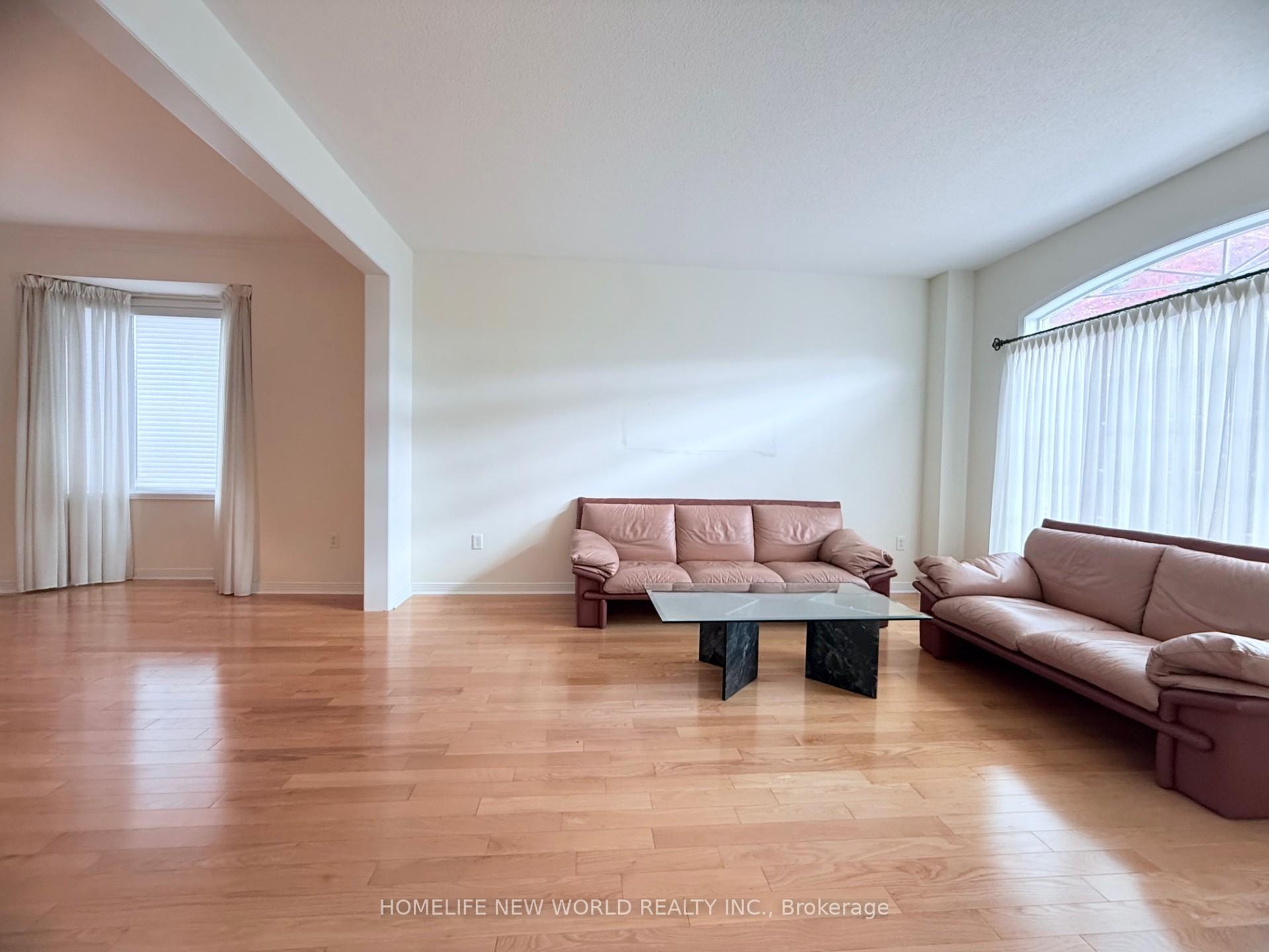 Photo 9 of 77 Burndenford Crescent, Markham, Markville — HOMEH