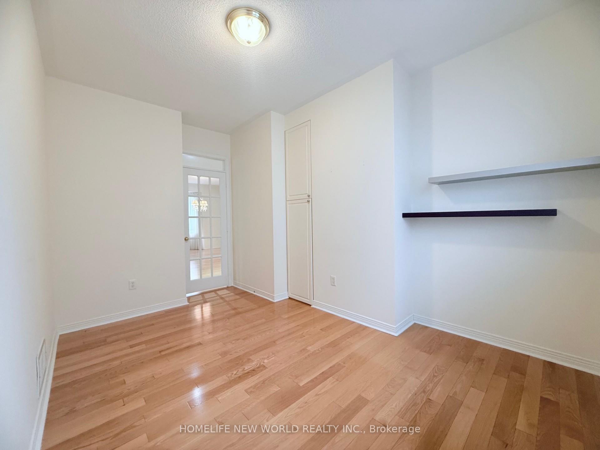 Photo 10 of 77 Burndenford Crescent, Markham, Markville — HOMEH