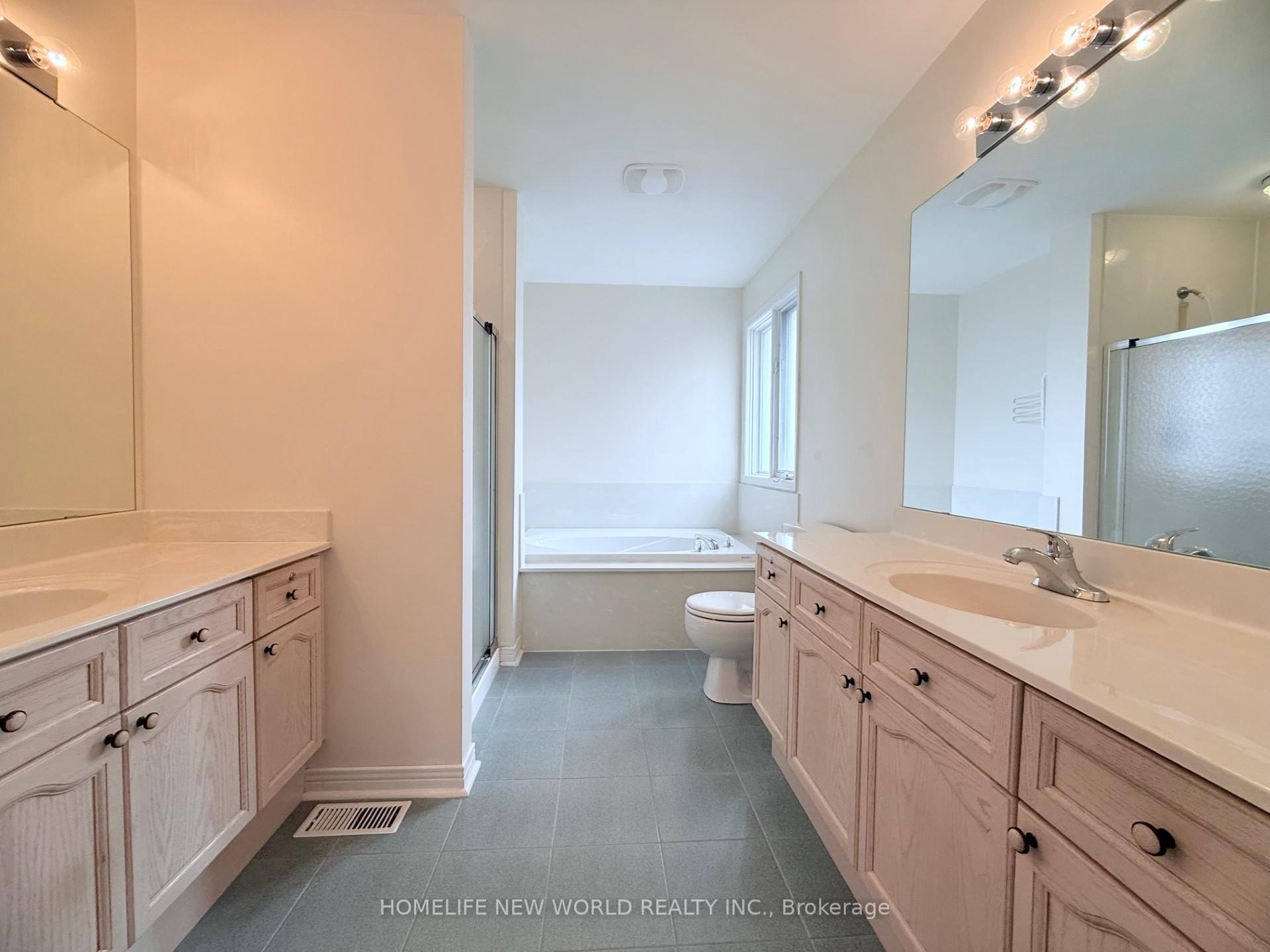 Photo 31 of 77 Burndenford Crescent, Markham, Markville — HOMEH