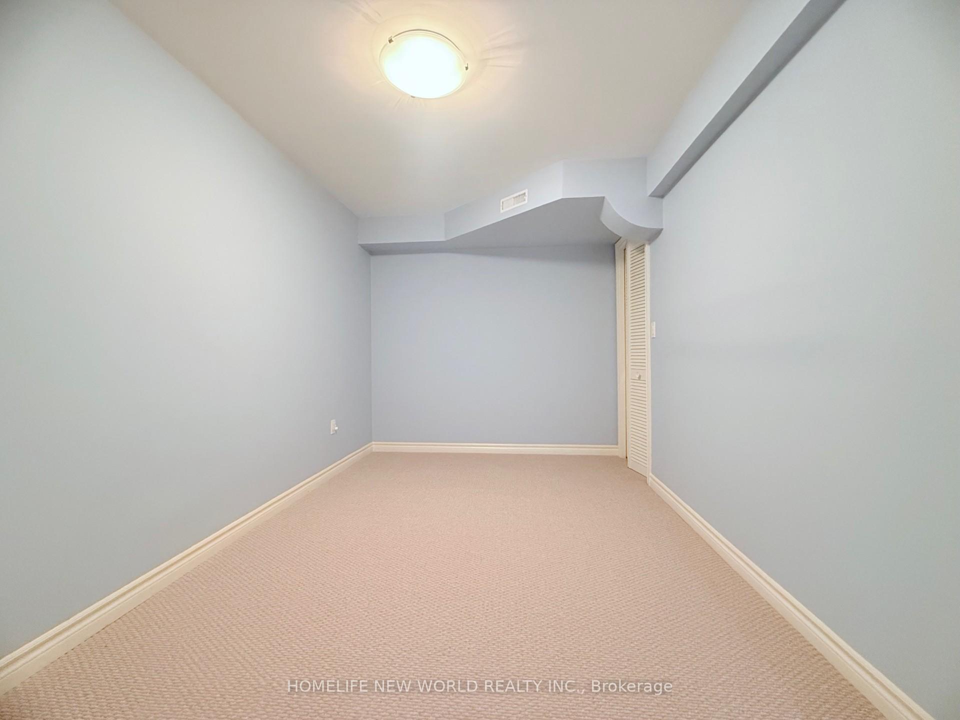Photo 45 of 77 Burndenford Crescent, Markham, Markville — HOMEH