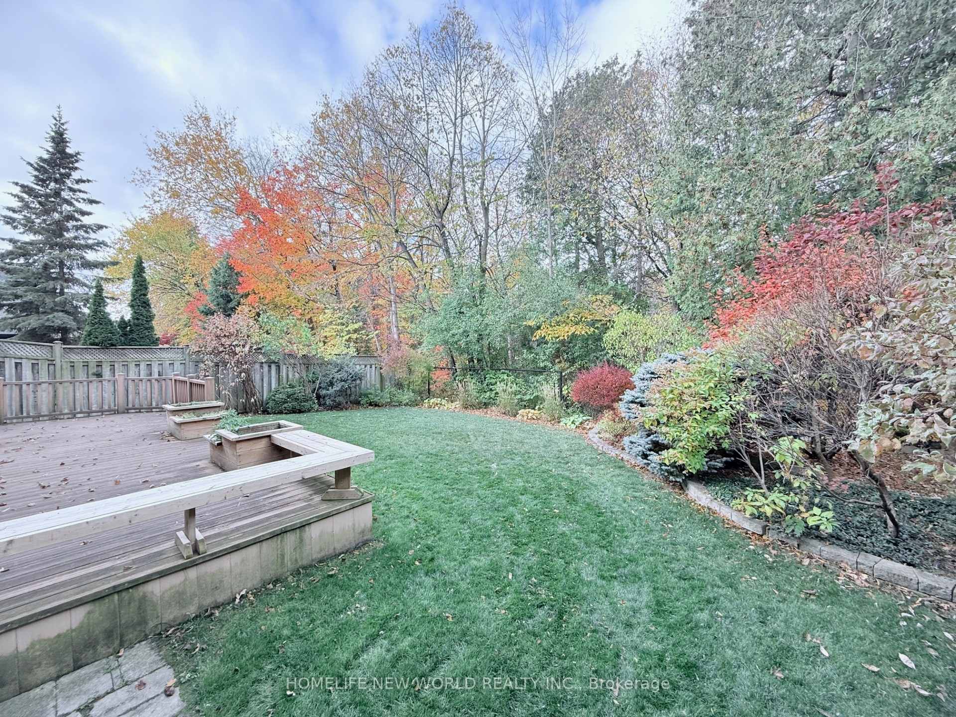 Photo 50 of 77 Burndenford Crescent, Markham, Markville — HOMEH
