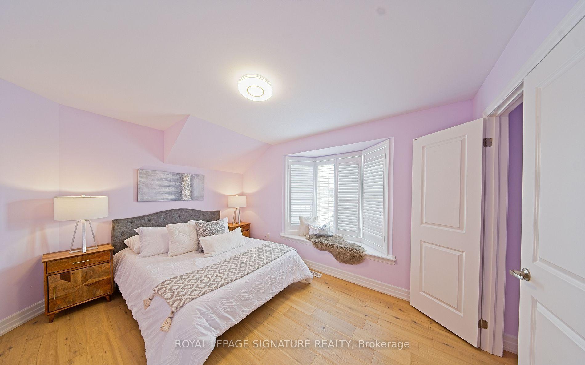 Photo 17 of 54 Spring Hill Drive, King, King City — HOMEH