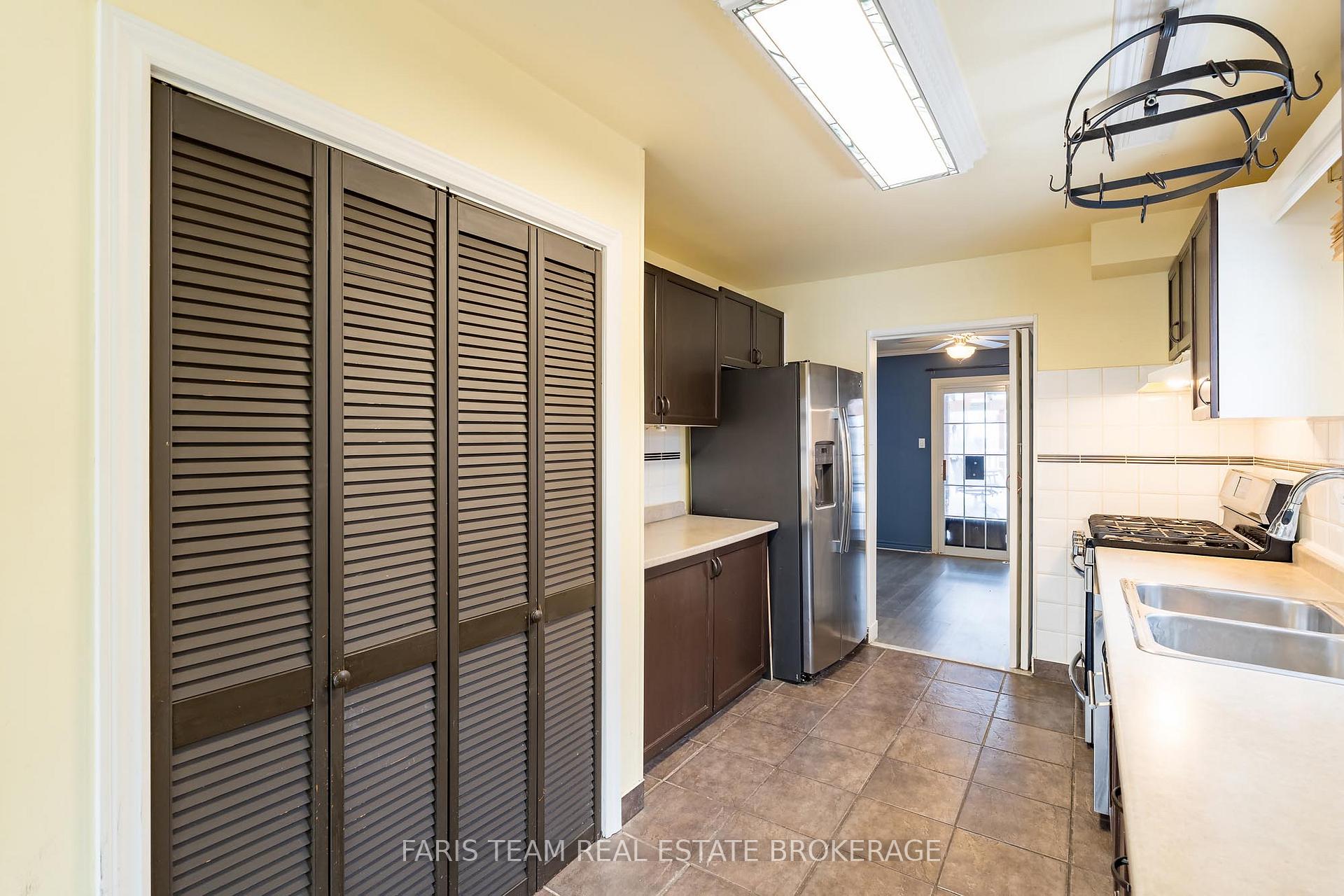 Photo 6 of 2501 Lloyd Street, Innisfil, Alcona — HOMEH