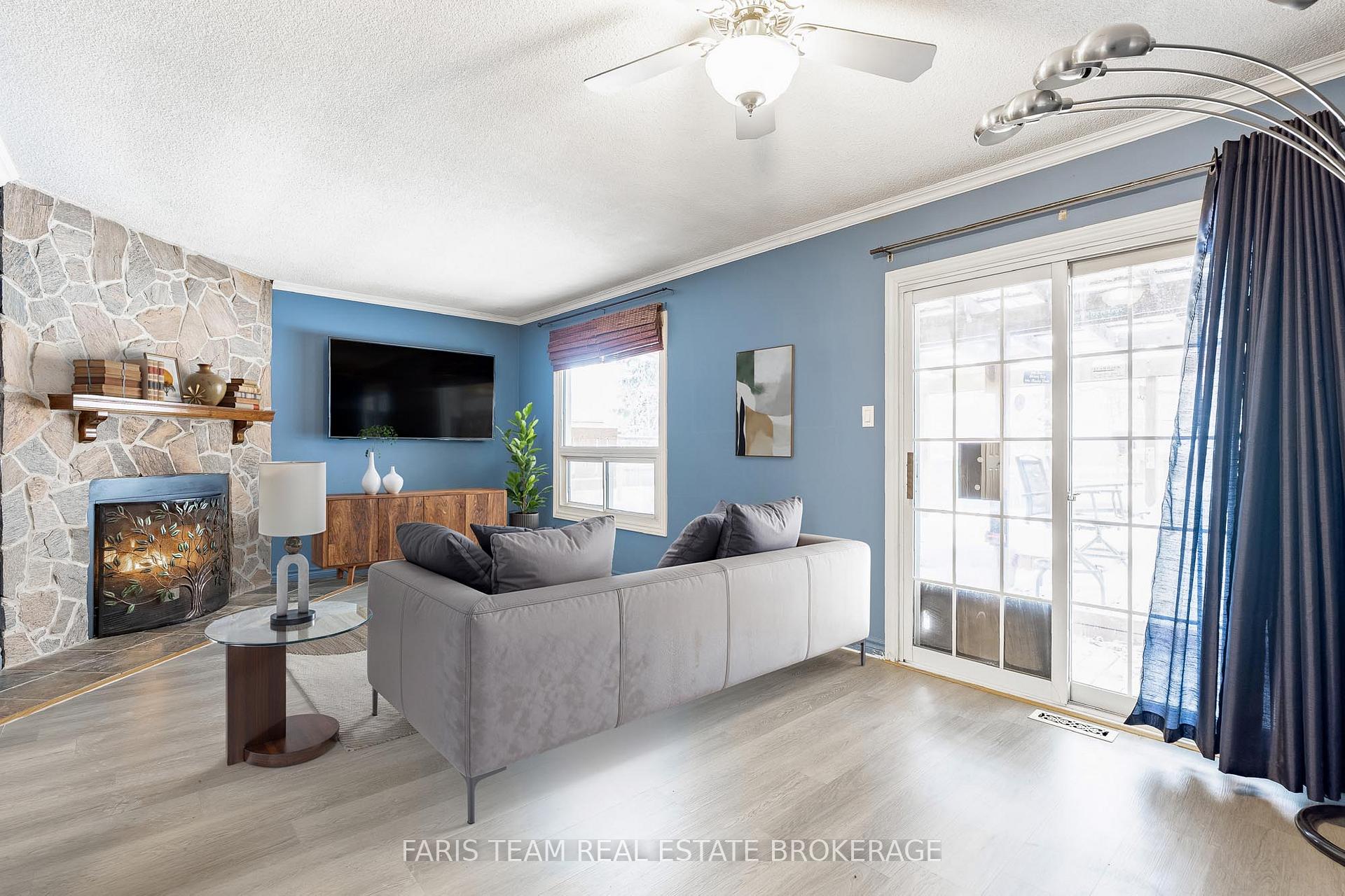 Photo 9 of 2501 Lloyd Street, Innisfil, Alcona — HOMEH