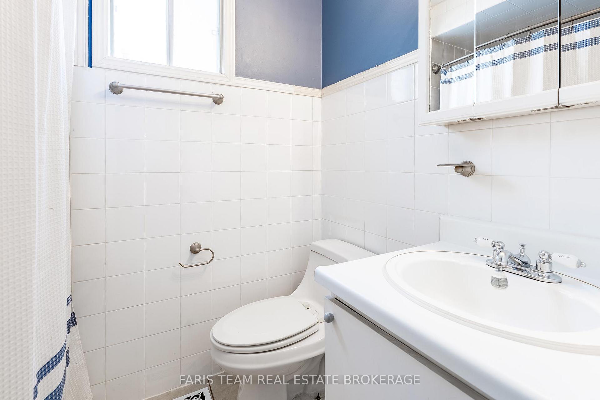 Photo 15 of 2501 Lloyd Street, Innisfil, Alcona — HOMEH