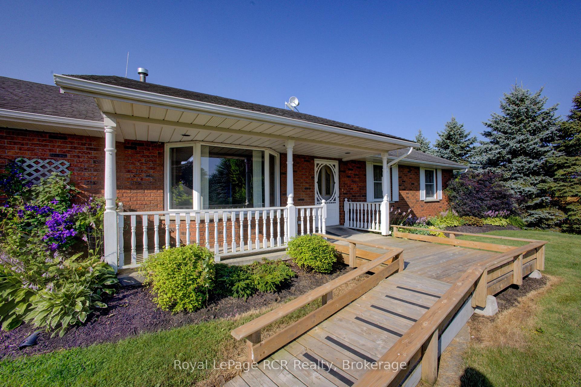 Photo 2 of 7218 16th Line, Mapleton, Rural Mapleton — HOMEH