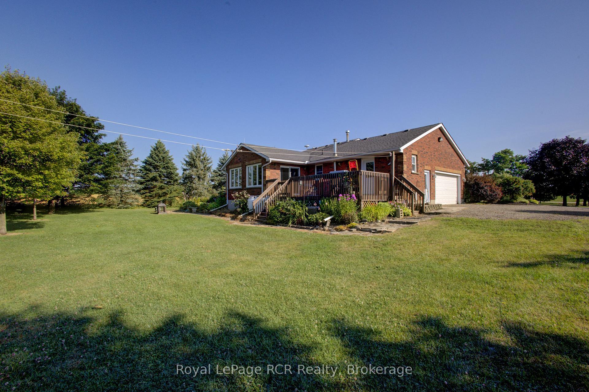 Photo 32 of 7218 16th Line, Mapleton, Rural Mapleton — HOMEH