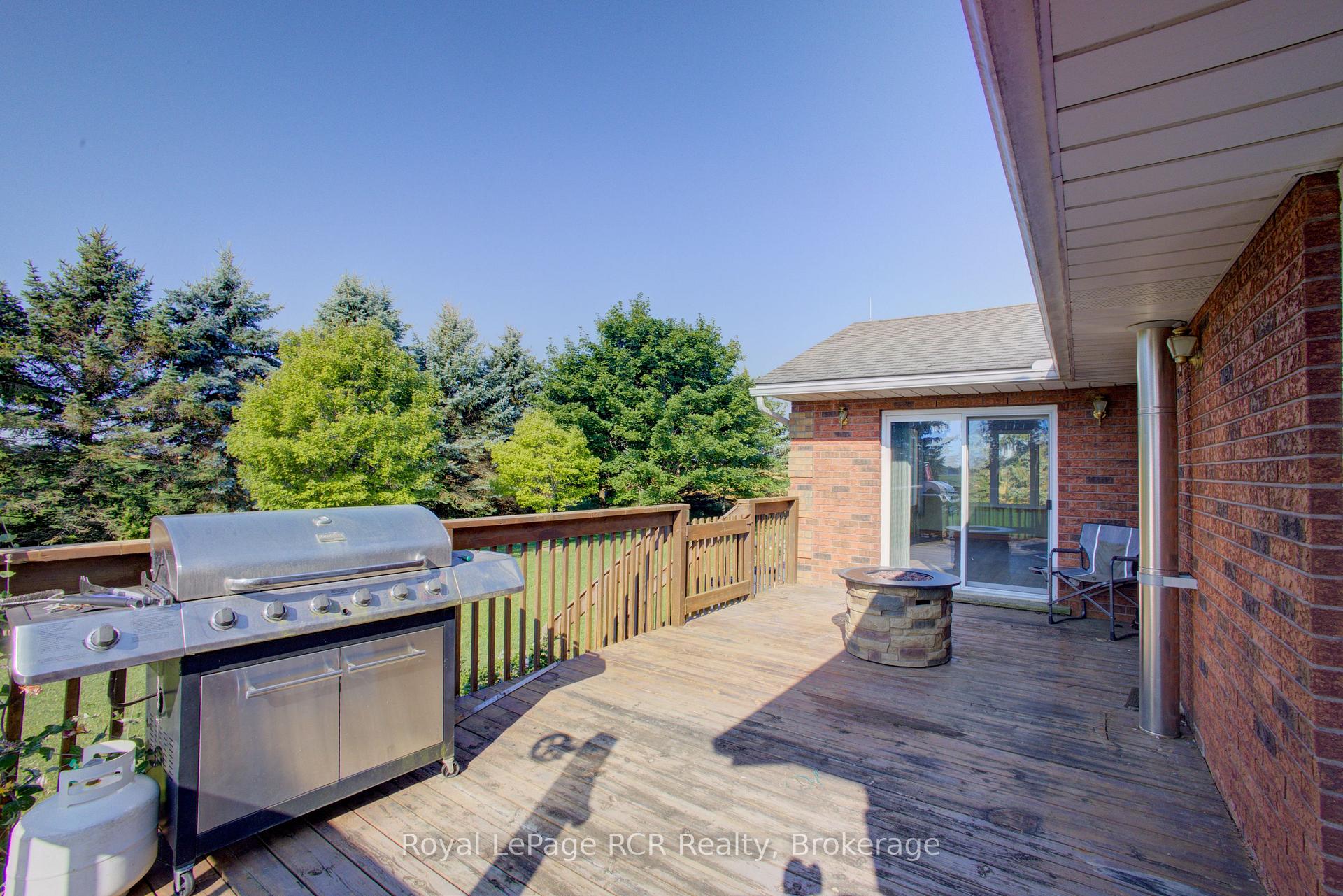 Photo 36 of 7218 16th Line, Mapleton, Rural Mapleton — HOMEH