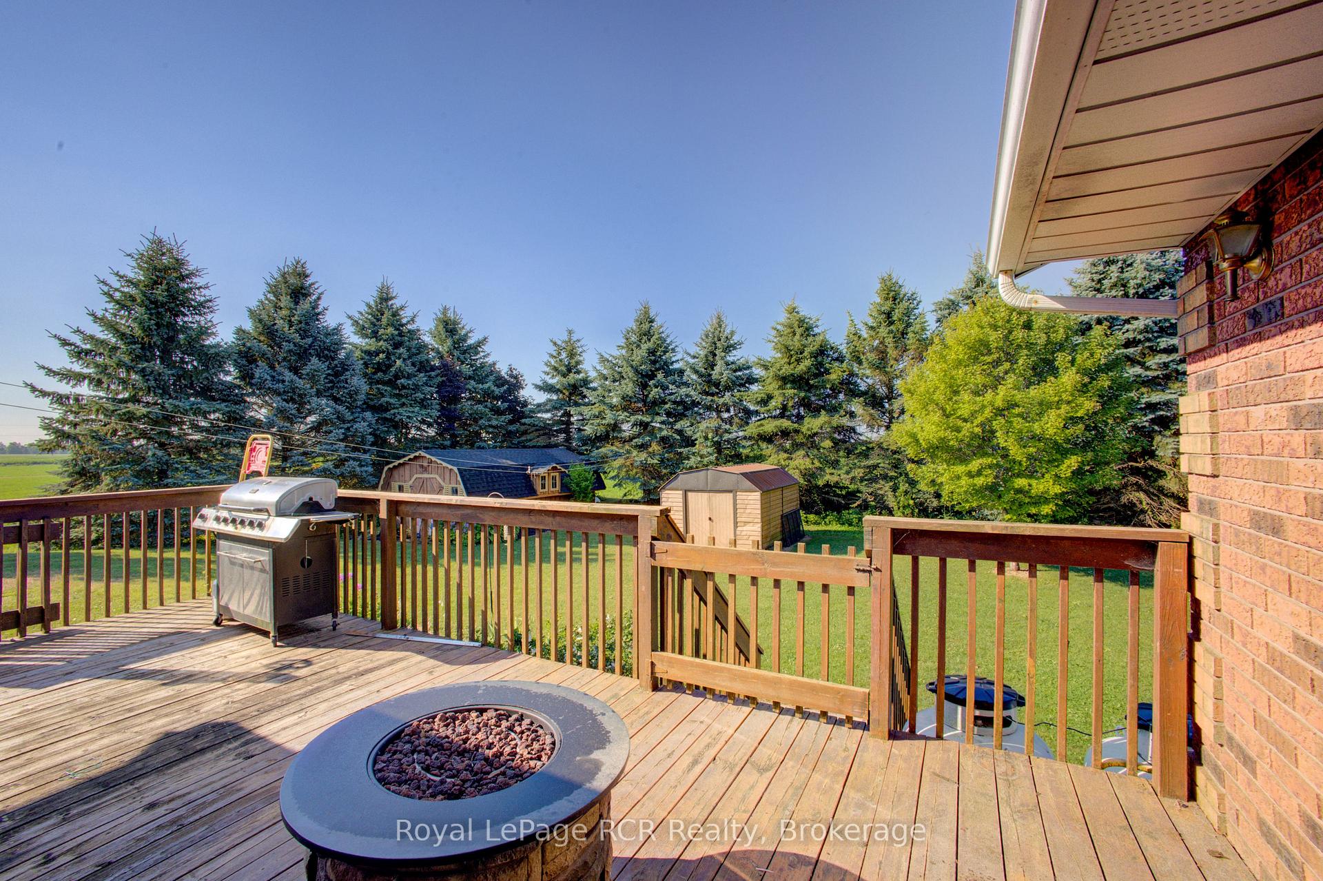 Photo 37 of 7218 16th Line, Mapleton, Rural Mapleton — HOMEH